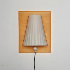 Lampada da parete Walla Walla disegnata da Philippe Starck e prodotta Flos 1994