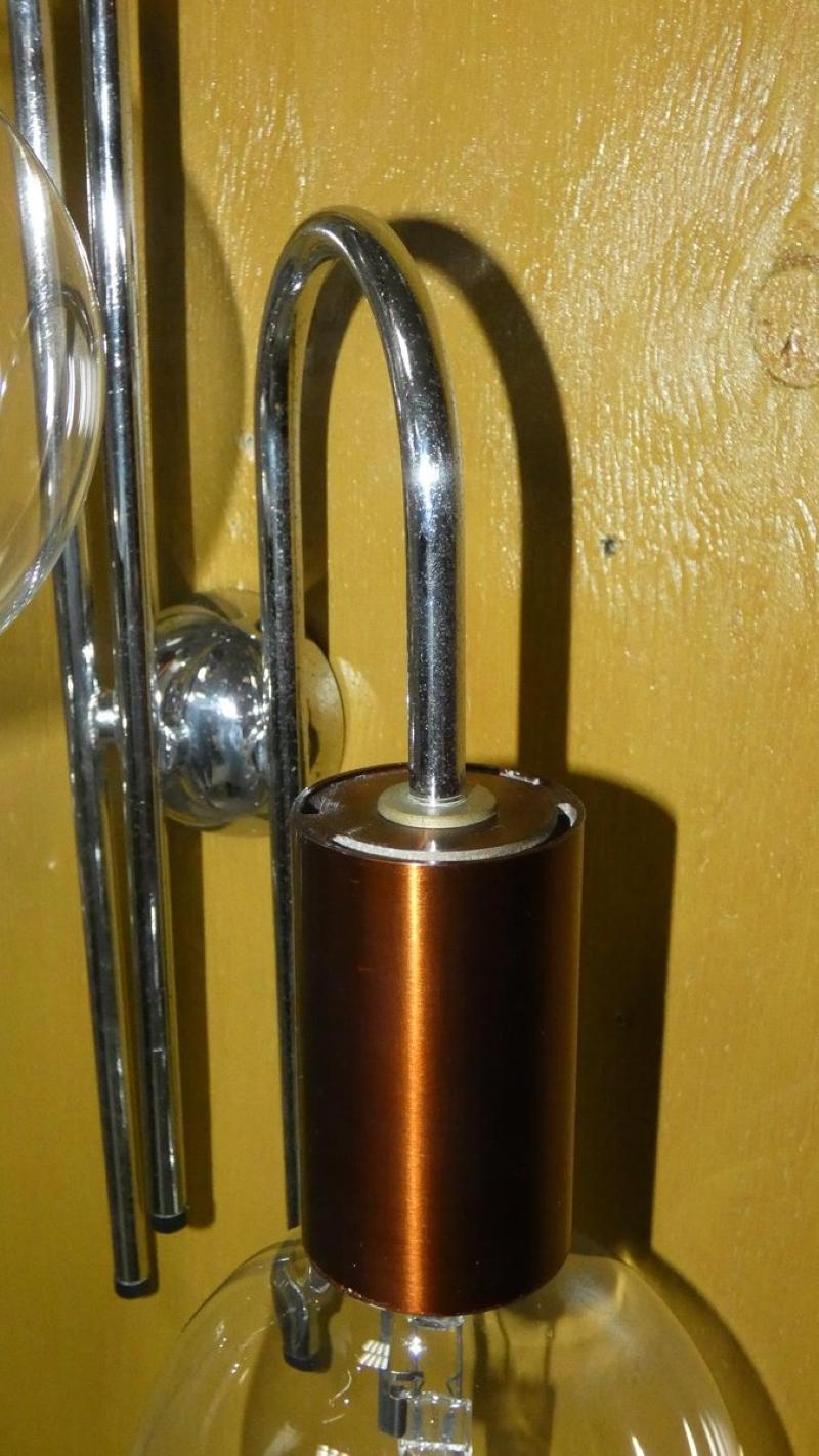 Metal Waterfall wall lamp attributed to Robert Sonnemann, USA, 1970s For Sale