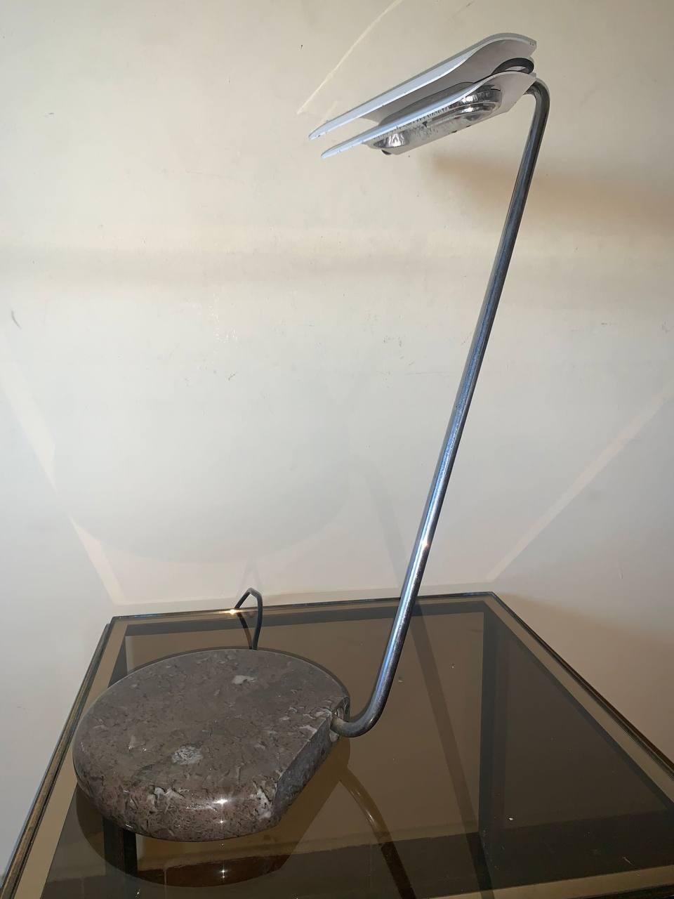 Mid-Century Modern Tegola vintage desk lamp by Bruno Gecchelin for Skipper and Pollux, 70s For Sale