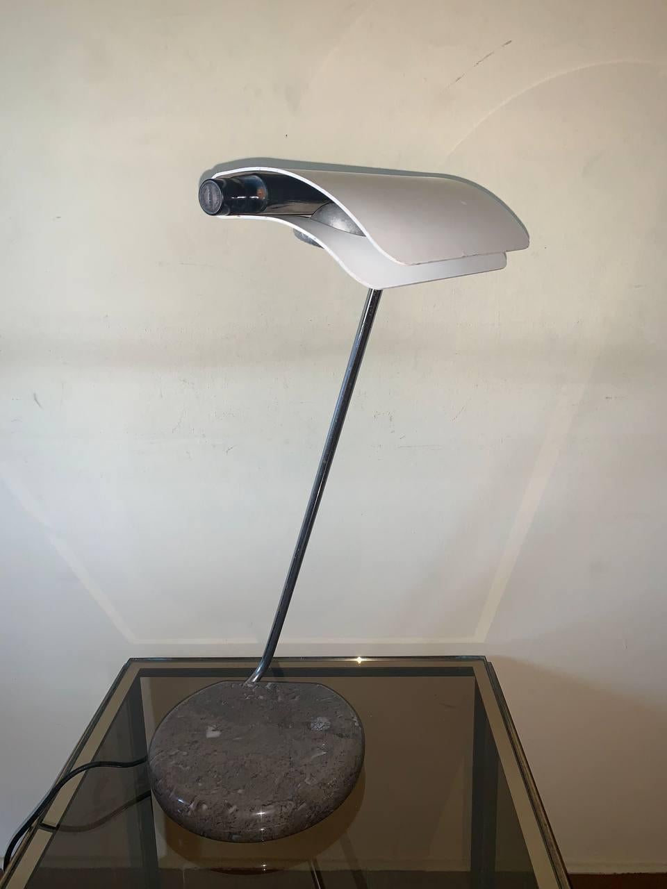 Italian Tegola vintage desk lamp by Bruno Gecchelin for Skipper and Pollux, 70s For Sale