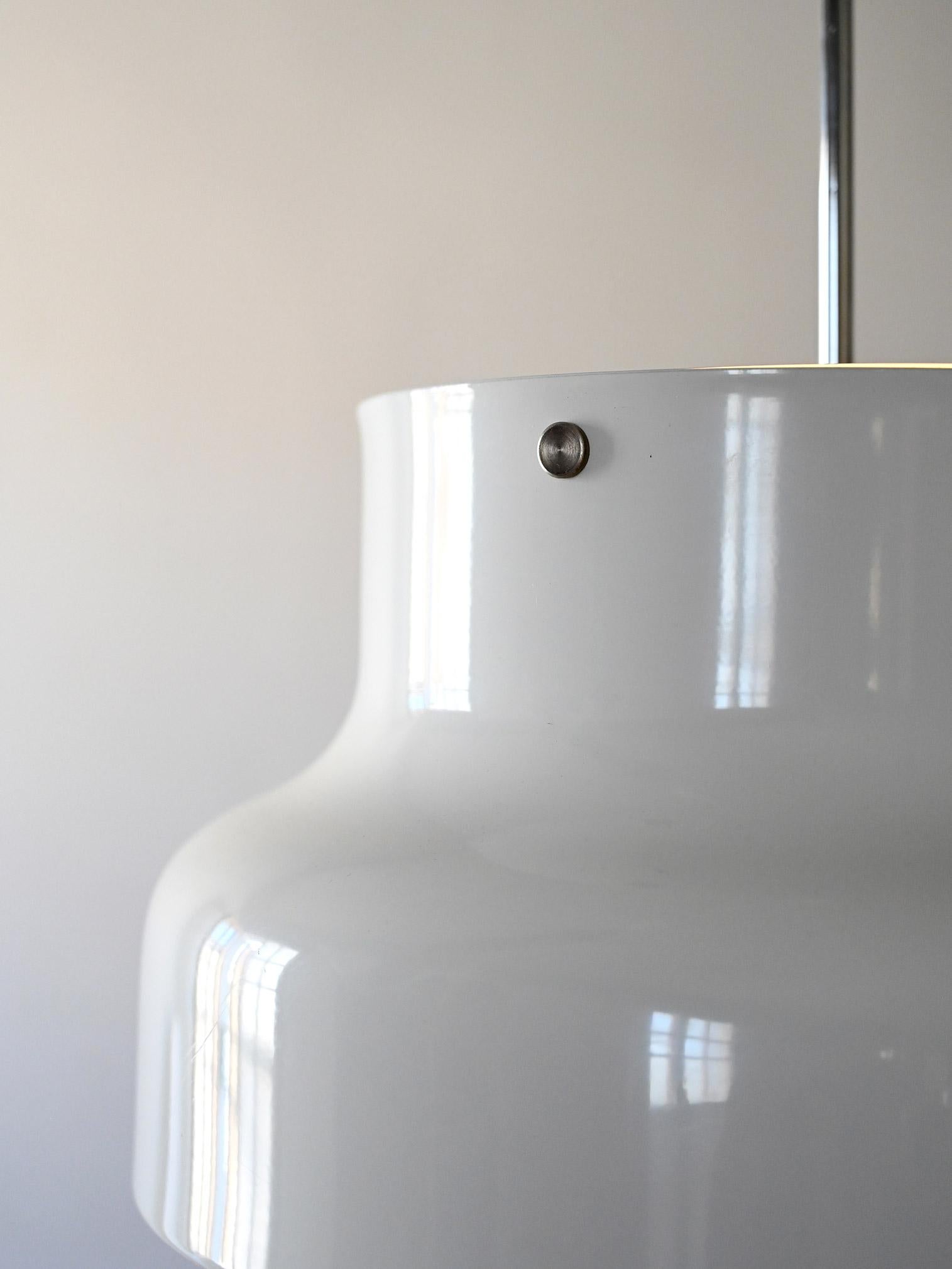 Swedish Plafonnier Bumling blanc par Anders Pehrson en vente