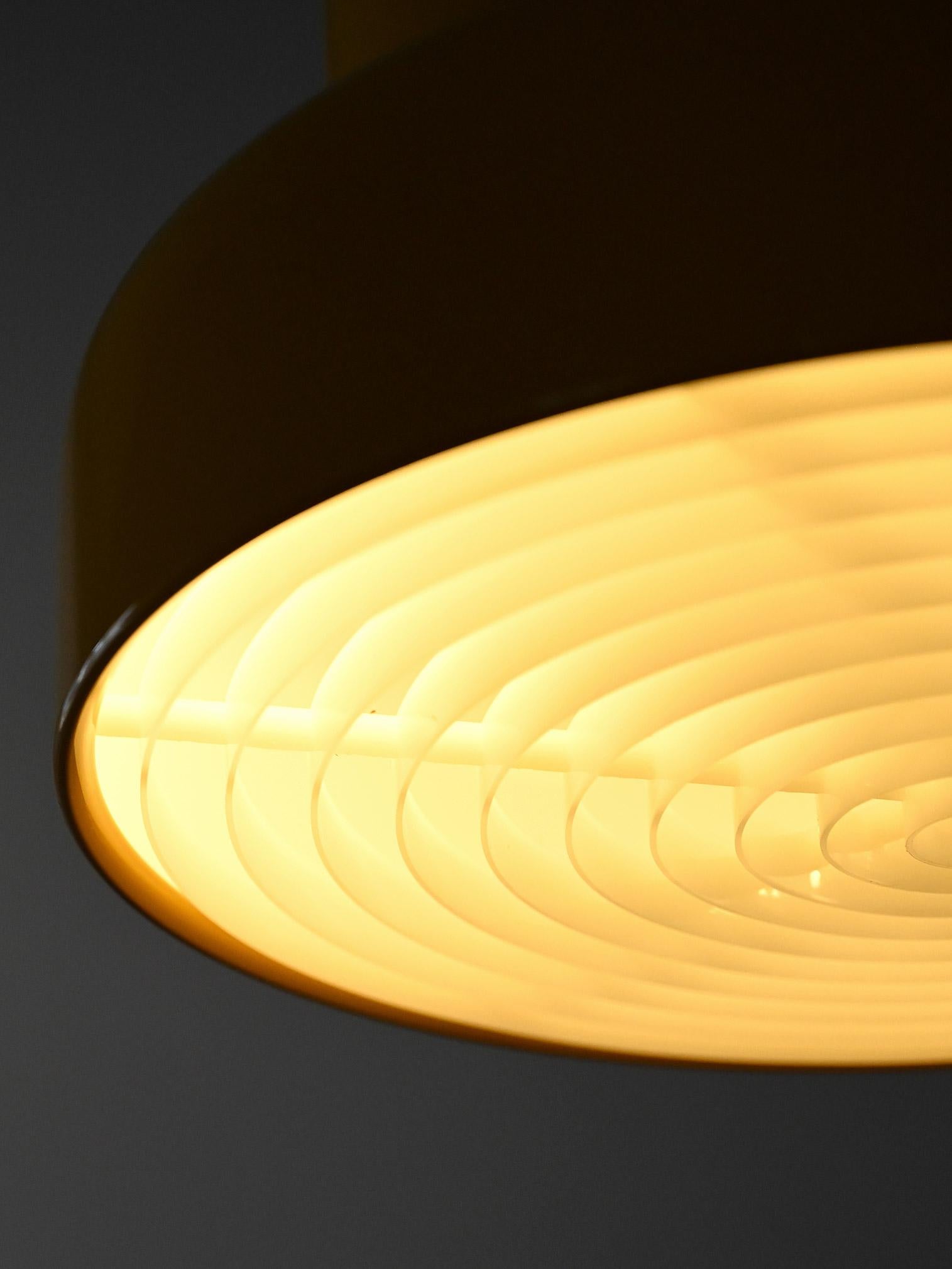 Scandinave moderne Plafonnier jaune Bumling d'Anders Pehrson en vente