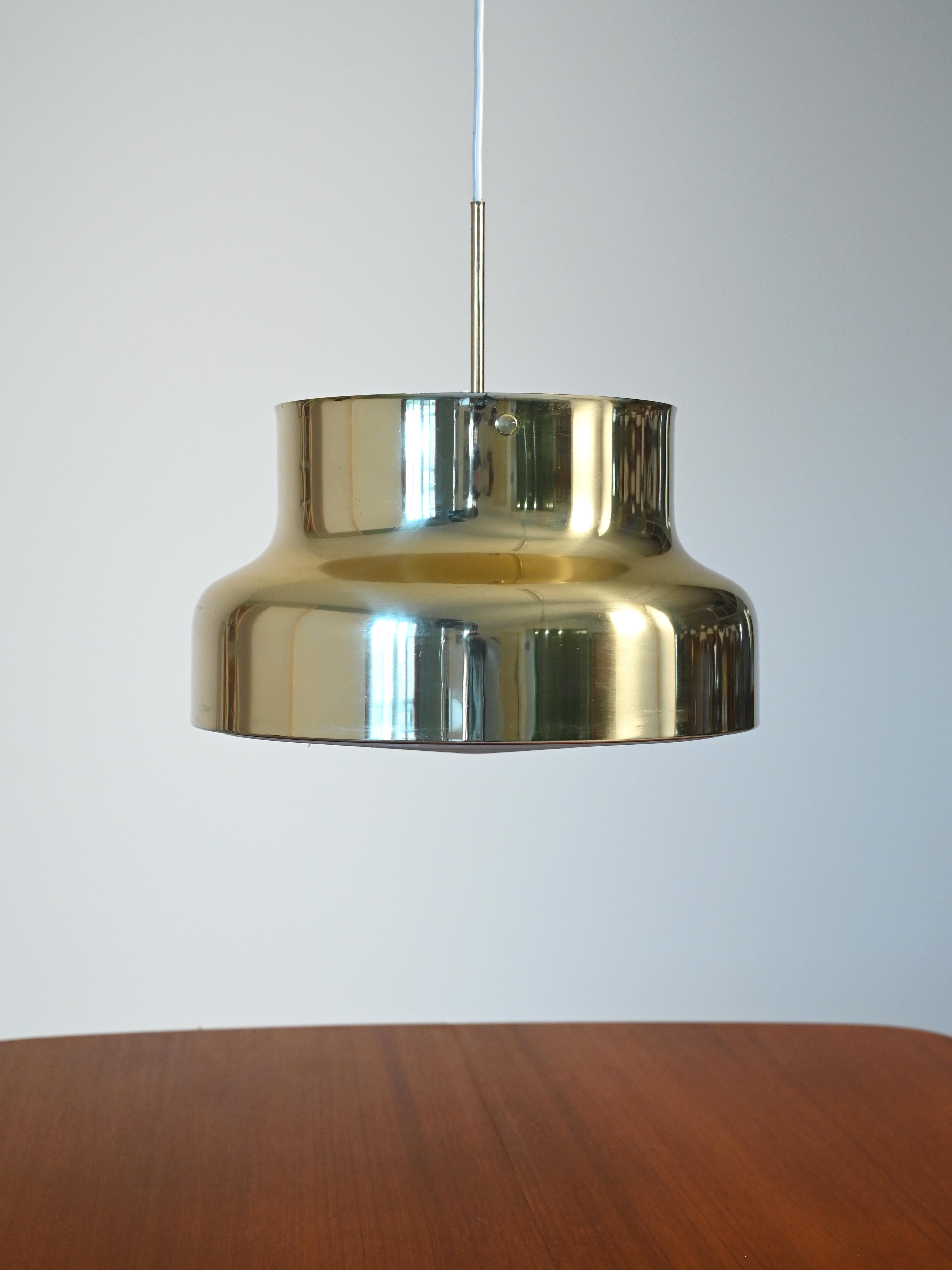 Scandinavo moderno Lampada da soffitto Bumling in ottone di Anders Pehrson in vendita