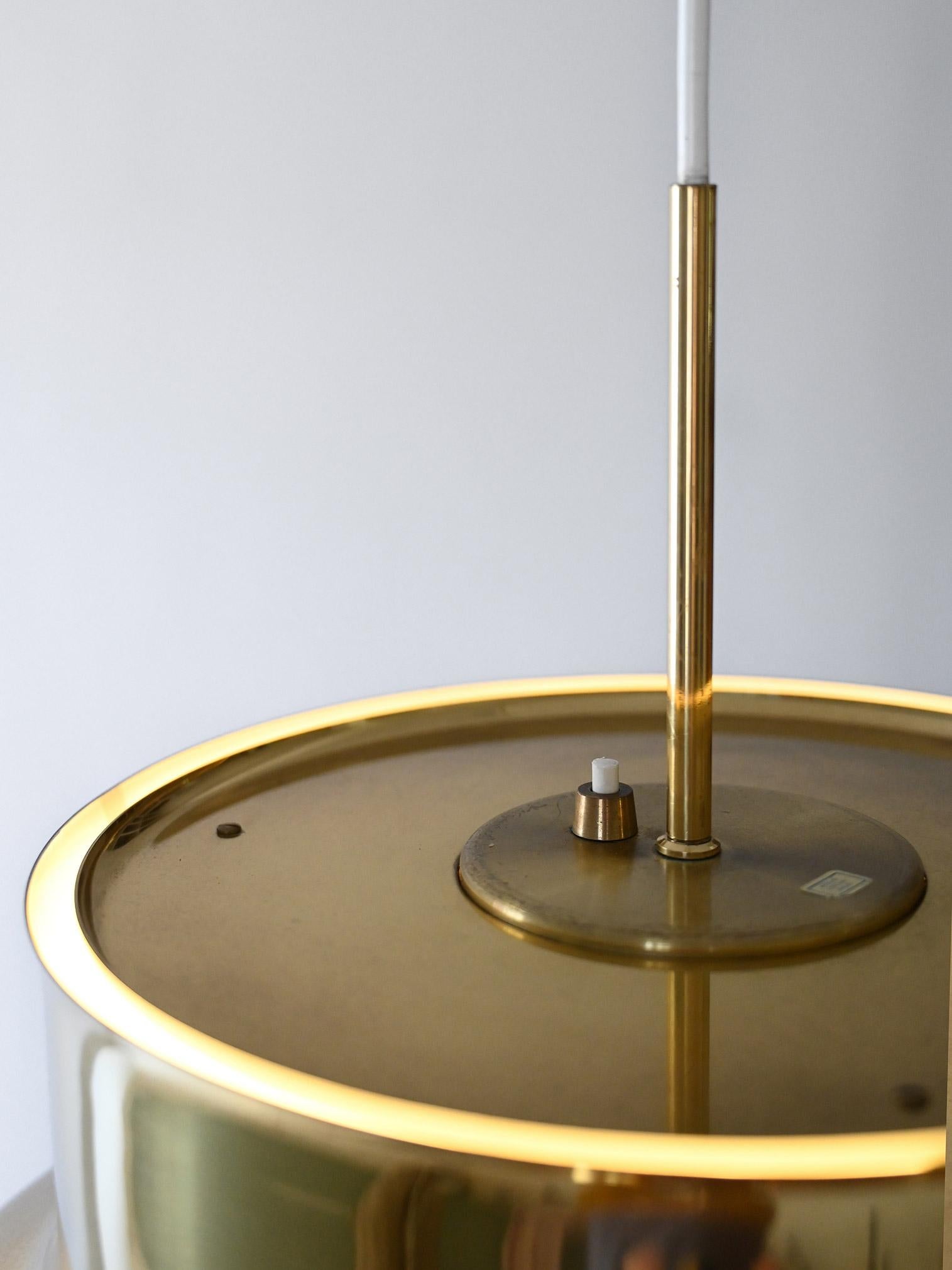 Laiton Plafonnier Bumling en laiton par Anders Pehrson en vente
