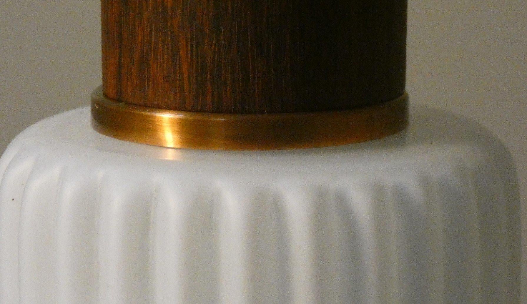 Fatto a mano Lampada da soffitto in vetro opalino e teak, Italia, anni '50 in vendita