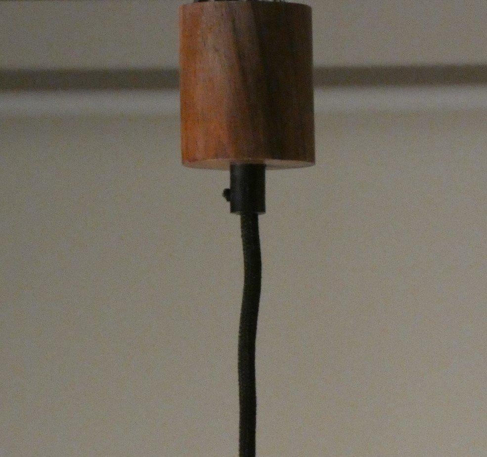 Lampada da soffitto in vetro opalino e teak, Italia, anni '50 In condizioni ottime in vendita a modena, Emilia-Romagna
