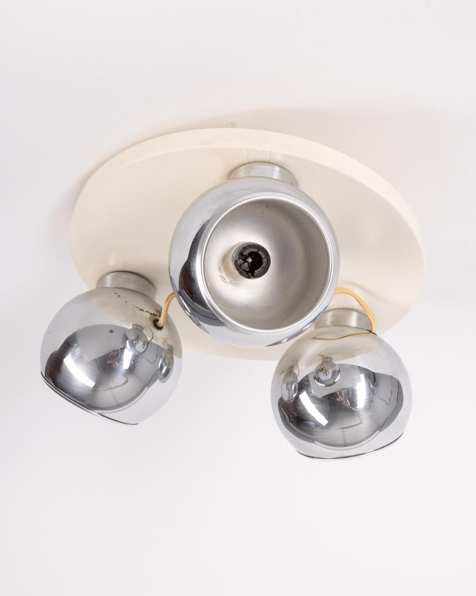 Late 20th Century Lampada da soffitto o parete vintage anni 70 Space Age design Italiano in vendita