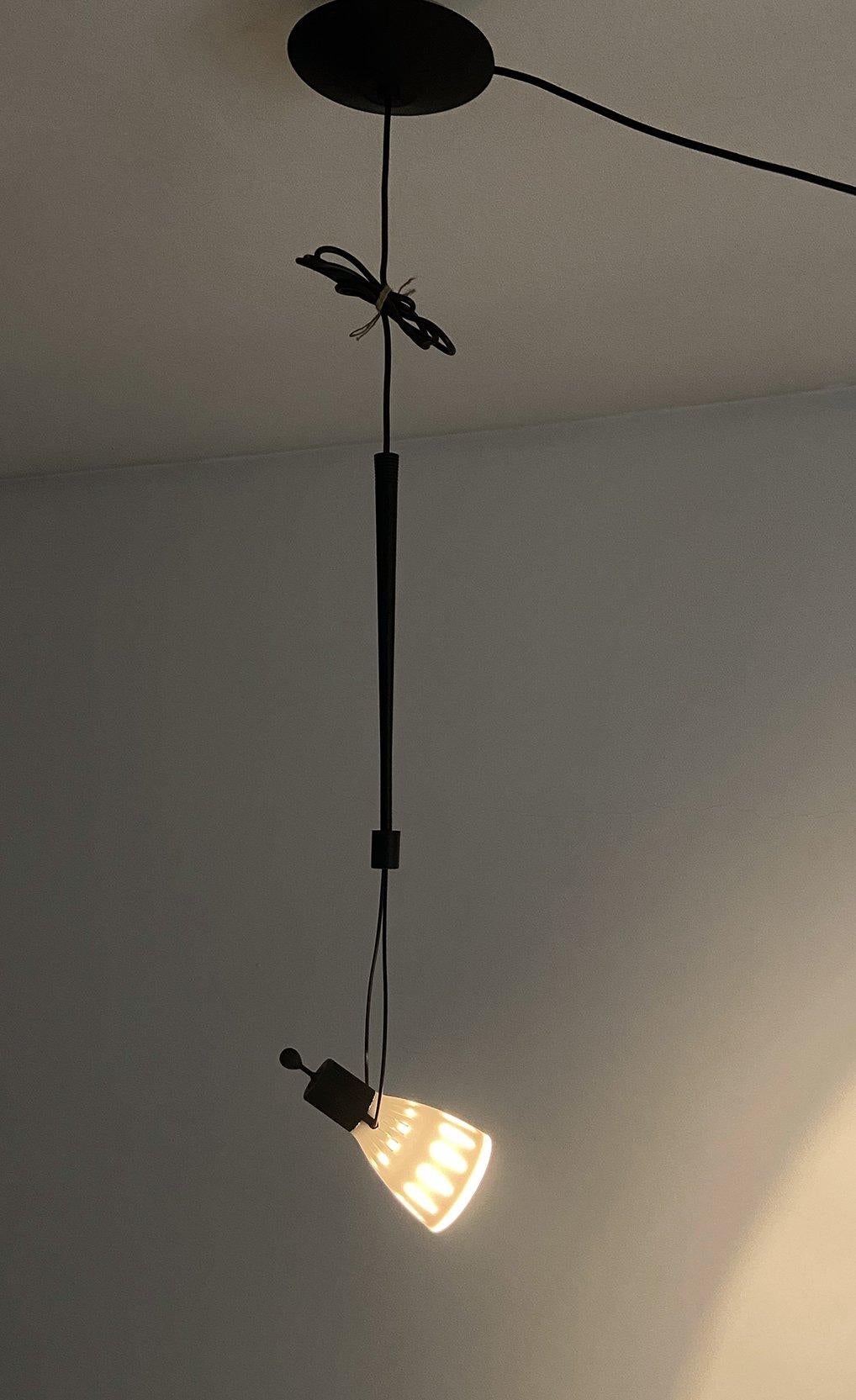 Lámpara colgante Nunk blanca de Carlo Forcolini producida por Nemo, 1993 en Bueno estado para la venta en Ravenna, IT