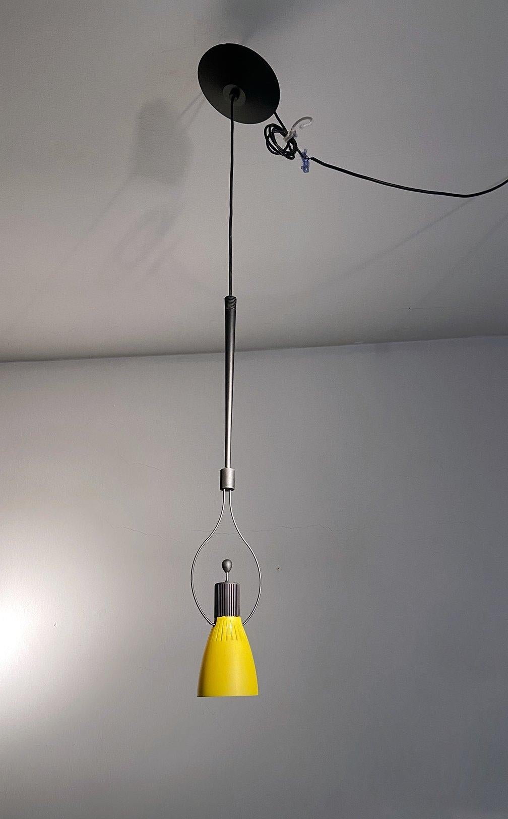 Mid-Century moderno Lampada da sospensione Yellow Nunk di Carlo Forcolini prodotta da Nemo, 1993 in vendita