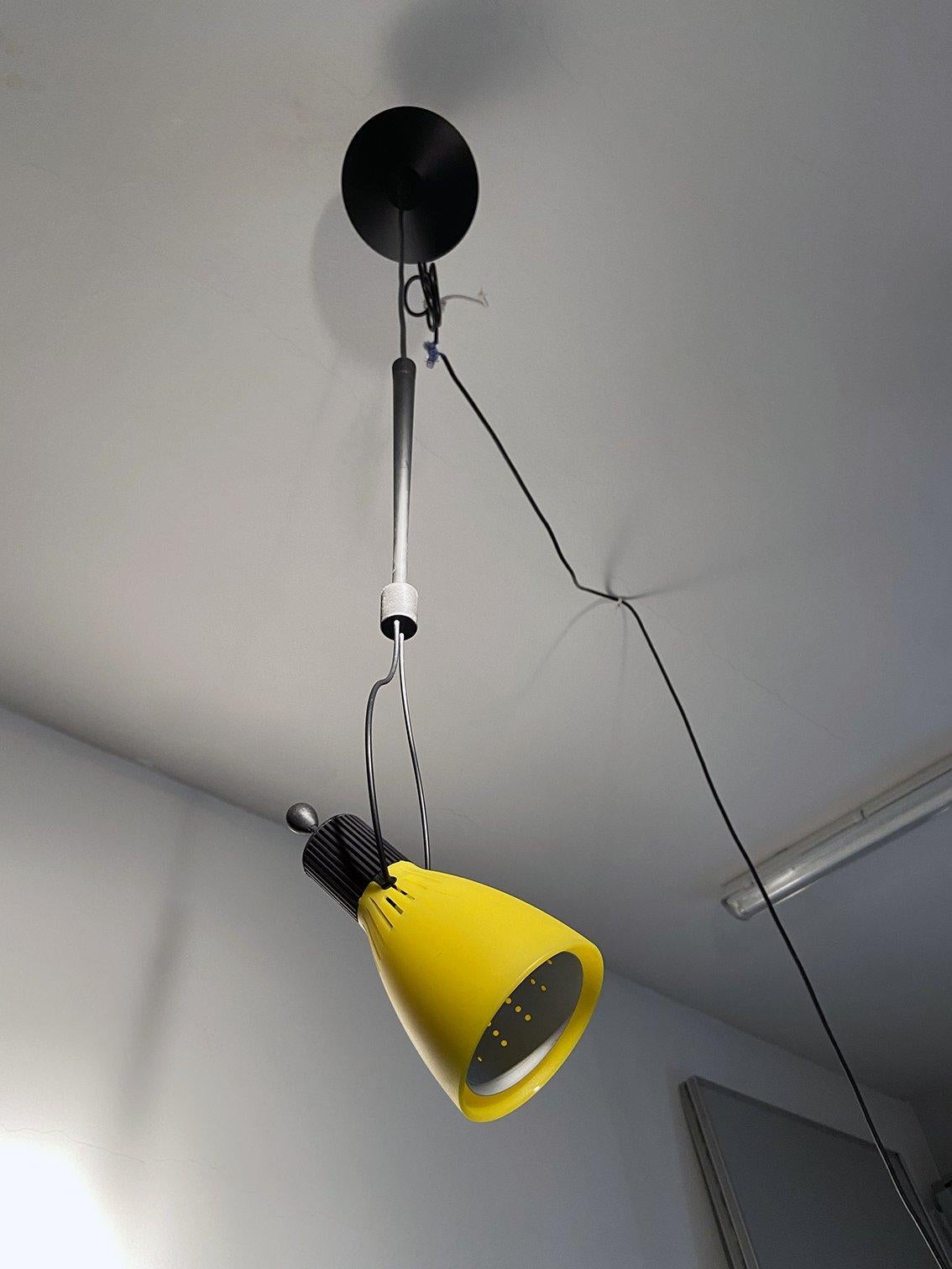 Lampada da sospensione Yellow Nunk di Carlo Forcolini prodotta da Nemo, 1993 In condizioni buone in vendita a Ravenna, IT