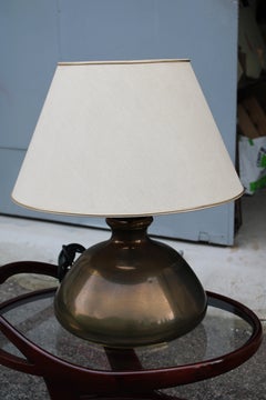 1970 Italia table lamp with circular brass base cuola in fabric