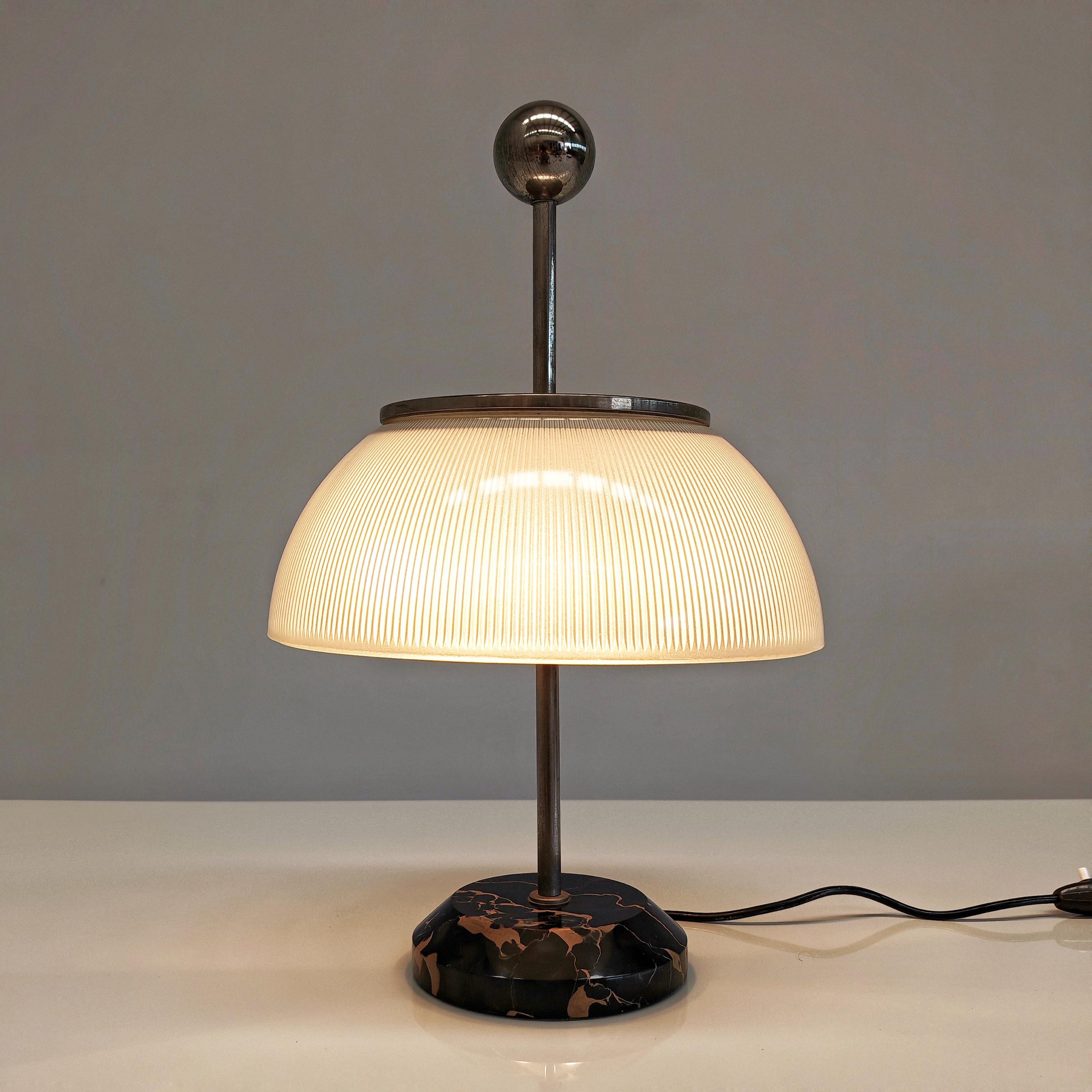 Lampada da tavolo  