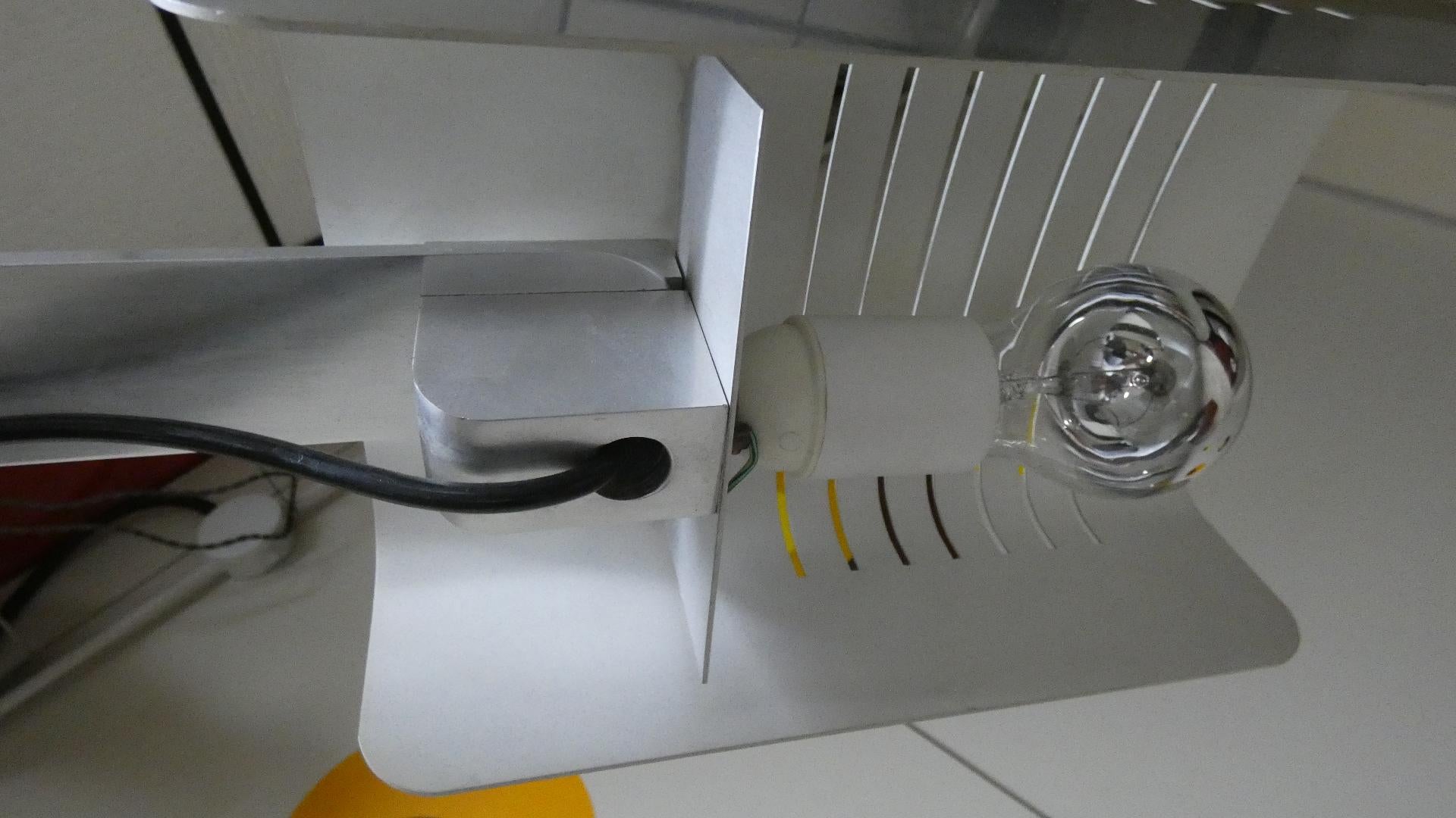 1970s table lamp by Linea T For Sale 5