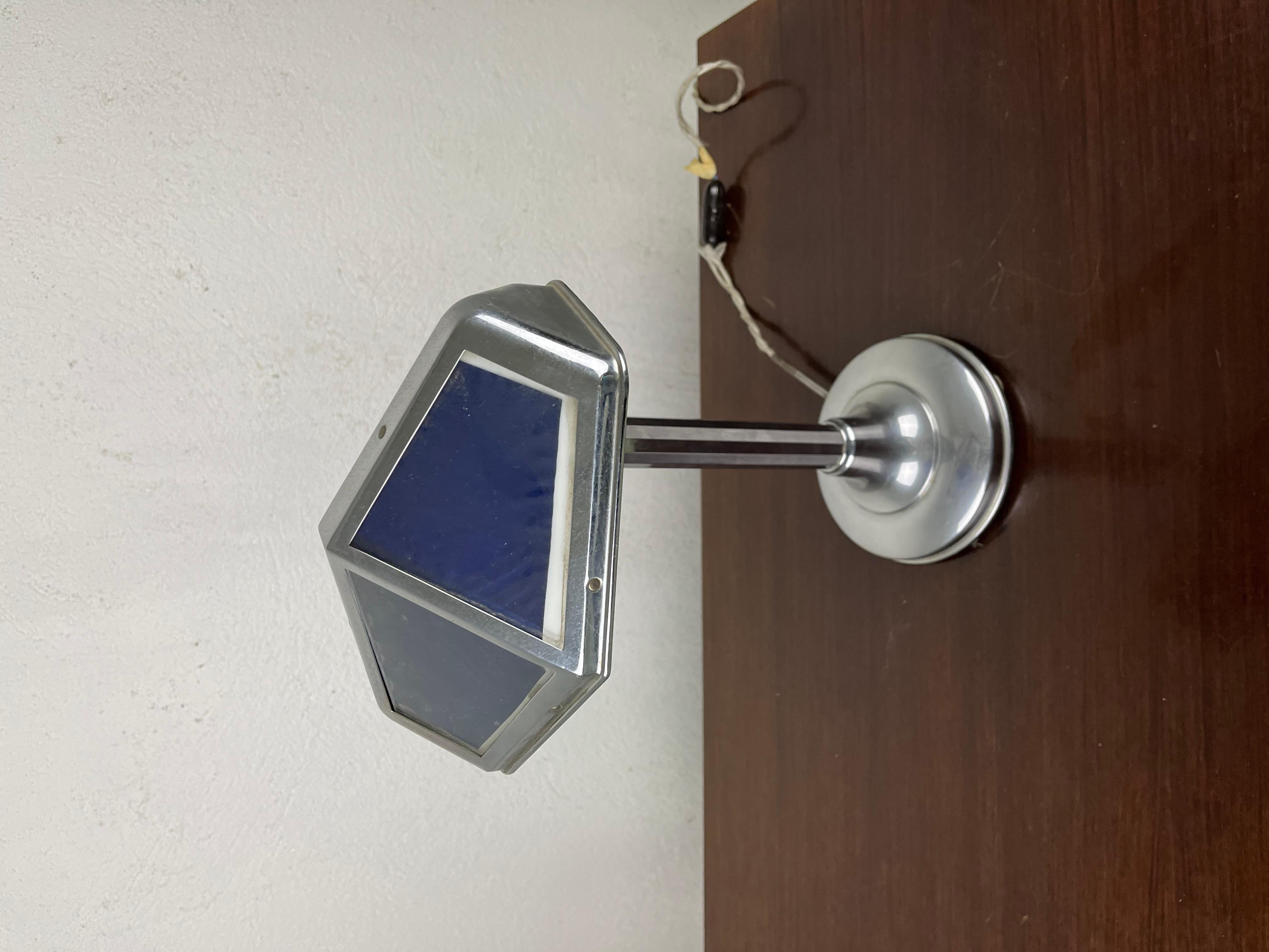 Mid-20th Century French Art Deco Pirouette 1930s' table lamp For Sale