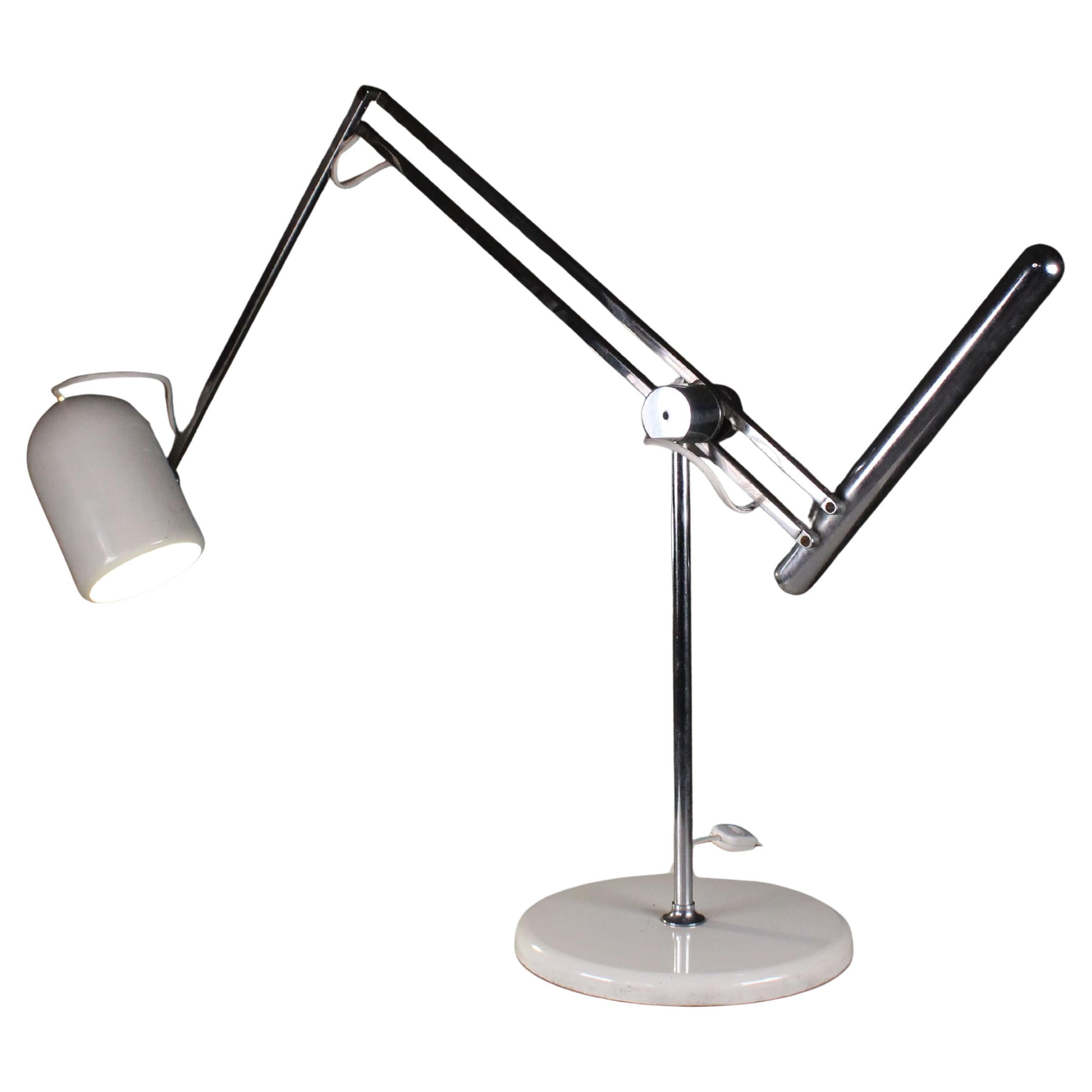 White table lamp, design by Goffredo Reggiani, 1970