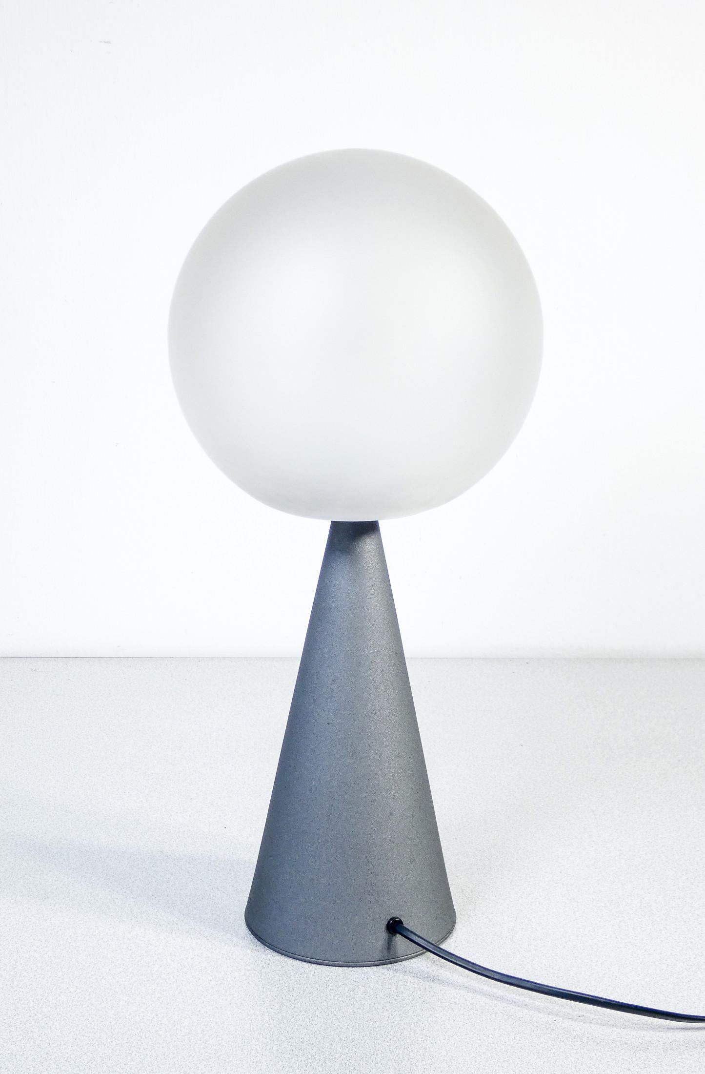Mid-20th Century Bilia table lamp (mod. 2474) design Giò PONTI for FONTANA ARTE. Anni 60 For Sale