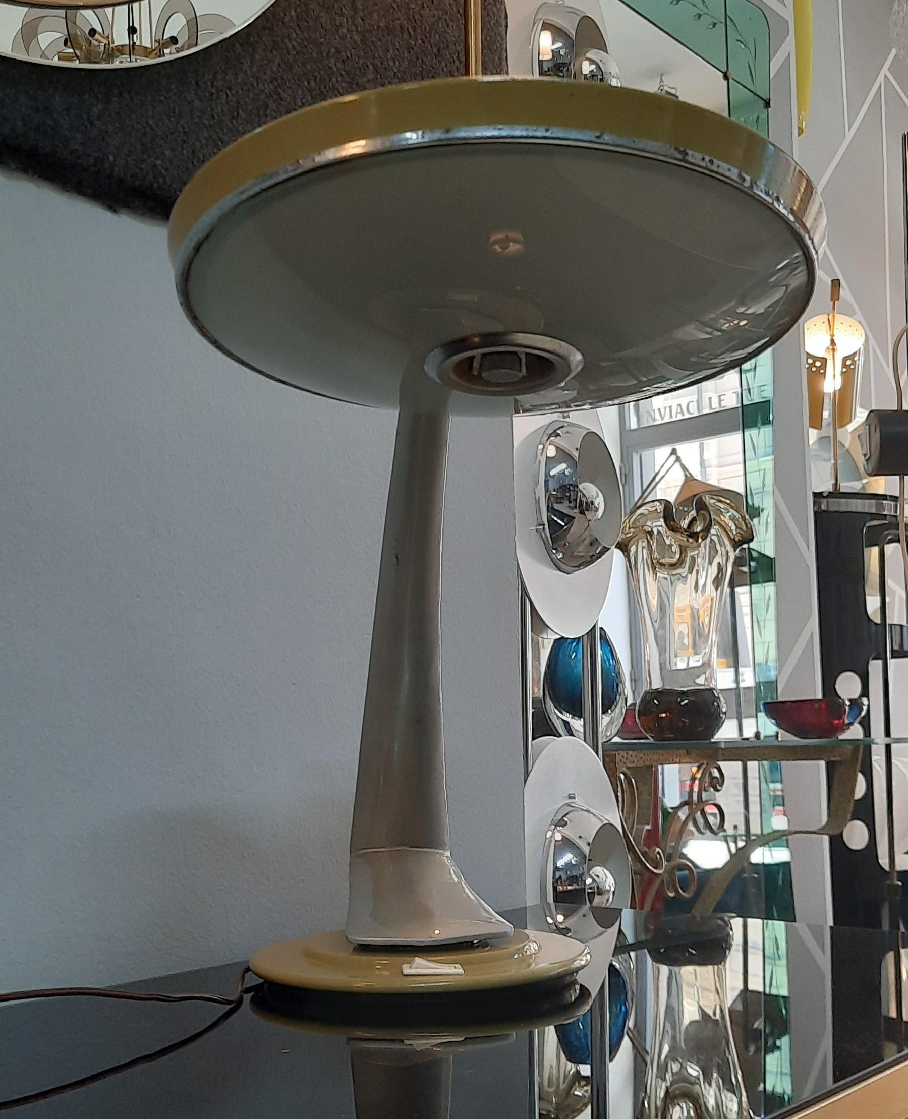 Lampada da tavolo, Boomerang, Fase. In Good Condition For Sale In Palermo, PA