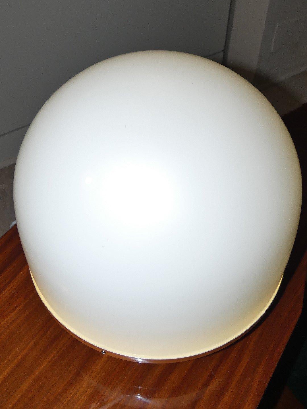 Italian Perspex and Metal Button Table Lamp - 1960s Italy For Sale