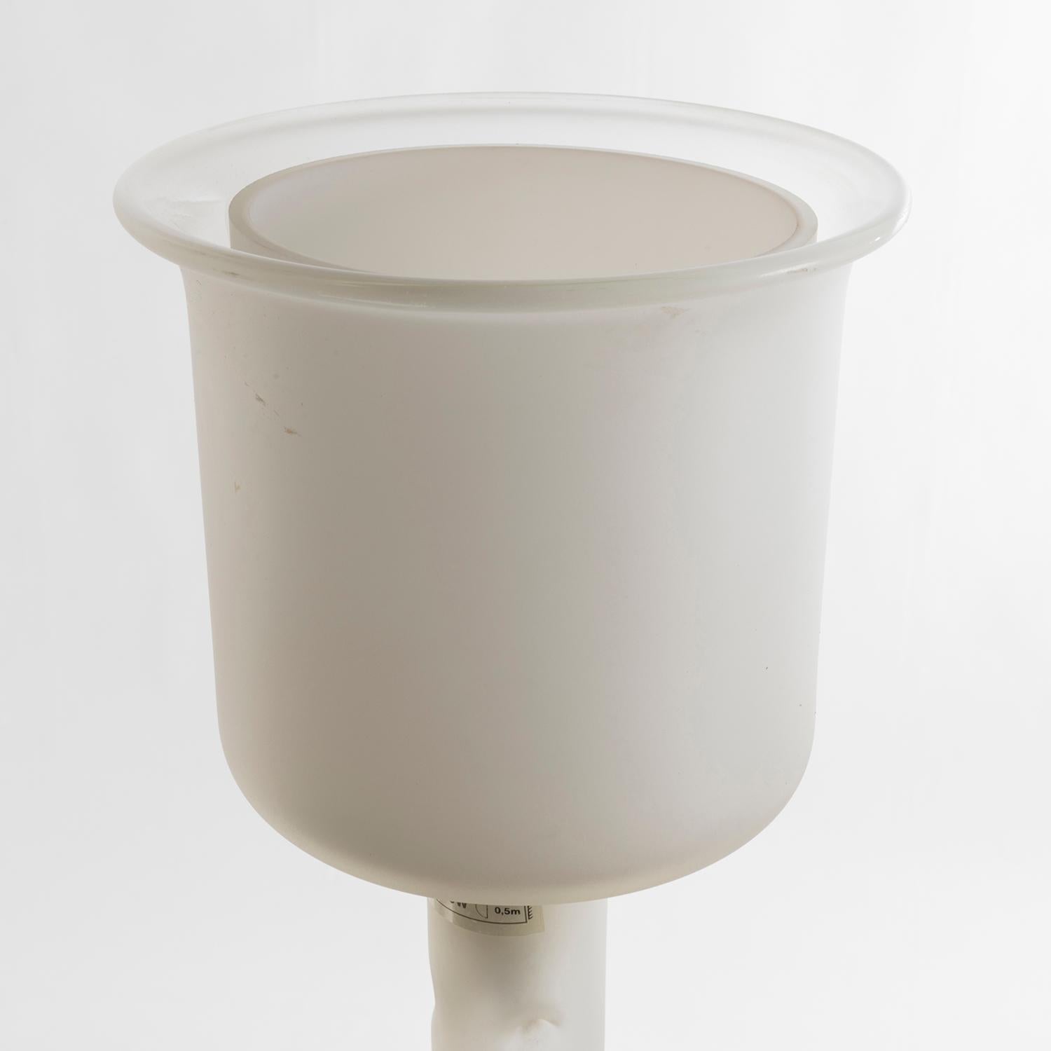Lampada da tavolo Canna, Piero Castiglioni Roberto Menghi per Fontana Arte, 1981 1