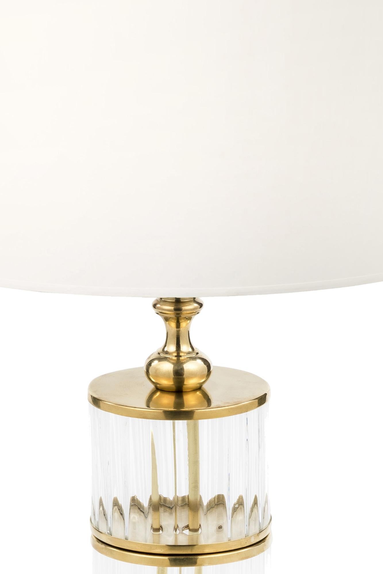Lampada da tavolo Canneté in ottone e vetro In New Condition For Sale In Firenze, FI