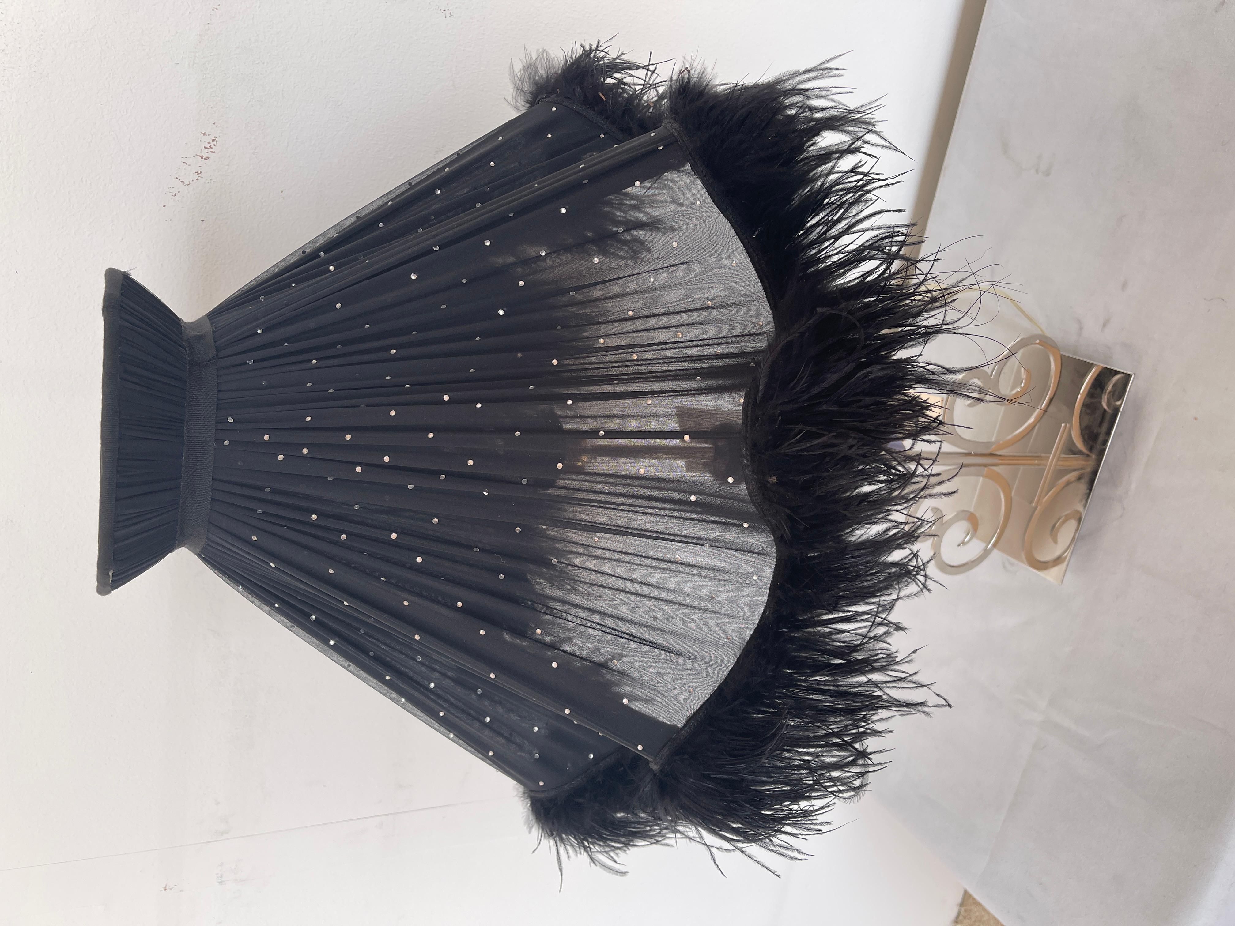 Italian Lampe de table à plumes noires dans le style vintage italien en vente