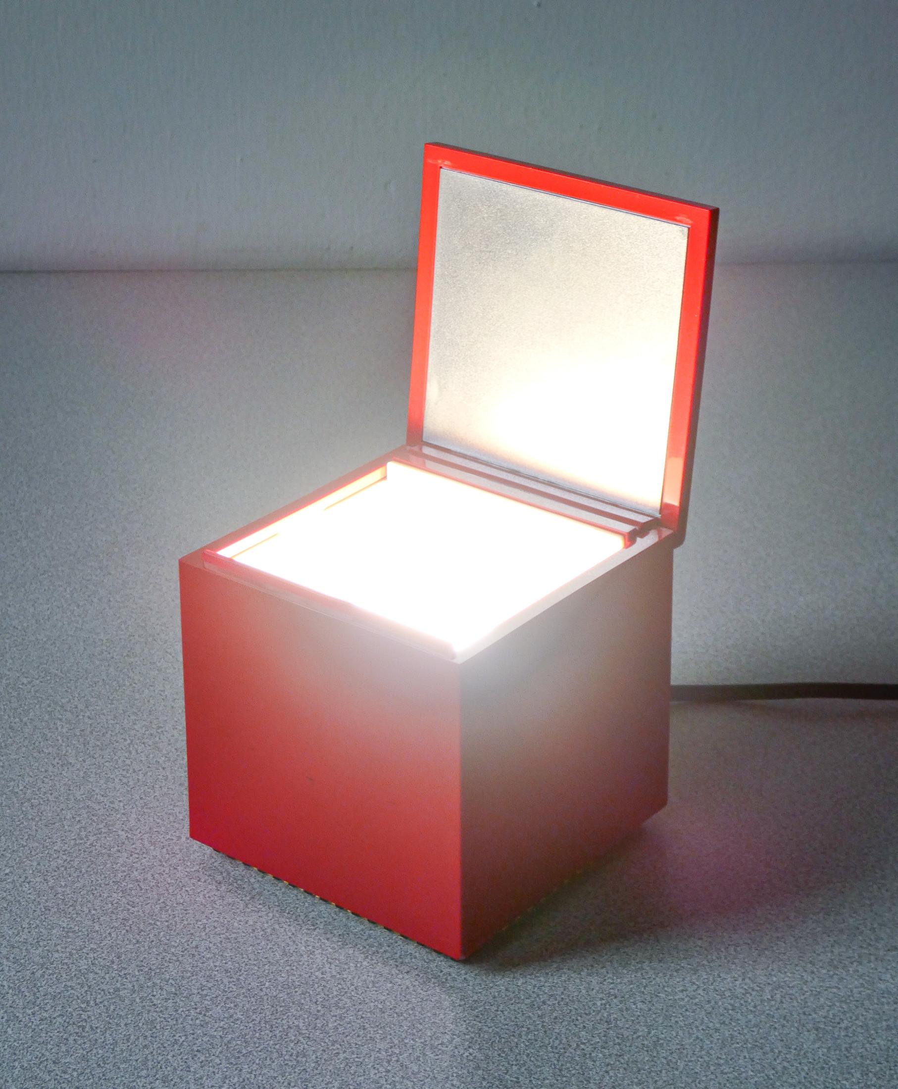 Table lamp
Cubolight,
design F. BETTONICA
& Mario MELOCCHI
for CINI & NILS.

ORIGIN
Italy

PERIOD
1970s

DESIGNER
Franco BETTONICA & Mario MELOCCHI

MARK
Cini & Nils

MODEL
Cuboluce

MATERIALS
Plastic

DIMENSIONS
Height: 10.8cm
Width: 10.2cm
Depth: