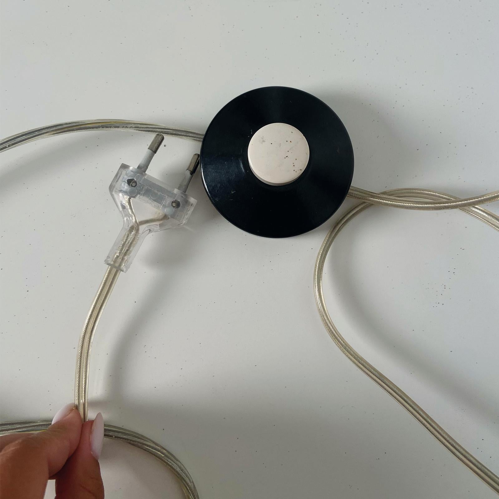 Lampada da tavolo Decad di Pascal Bauer e prodotta da Pallucco nel 1990. (Stahl) im Angebot