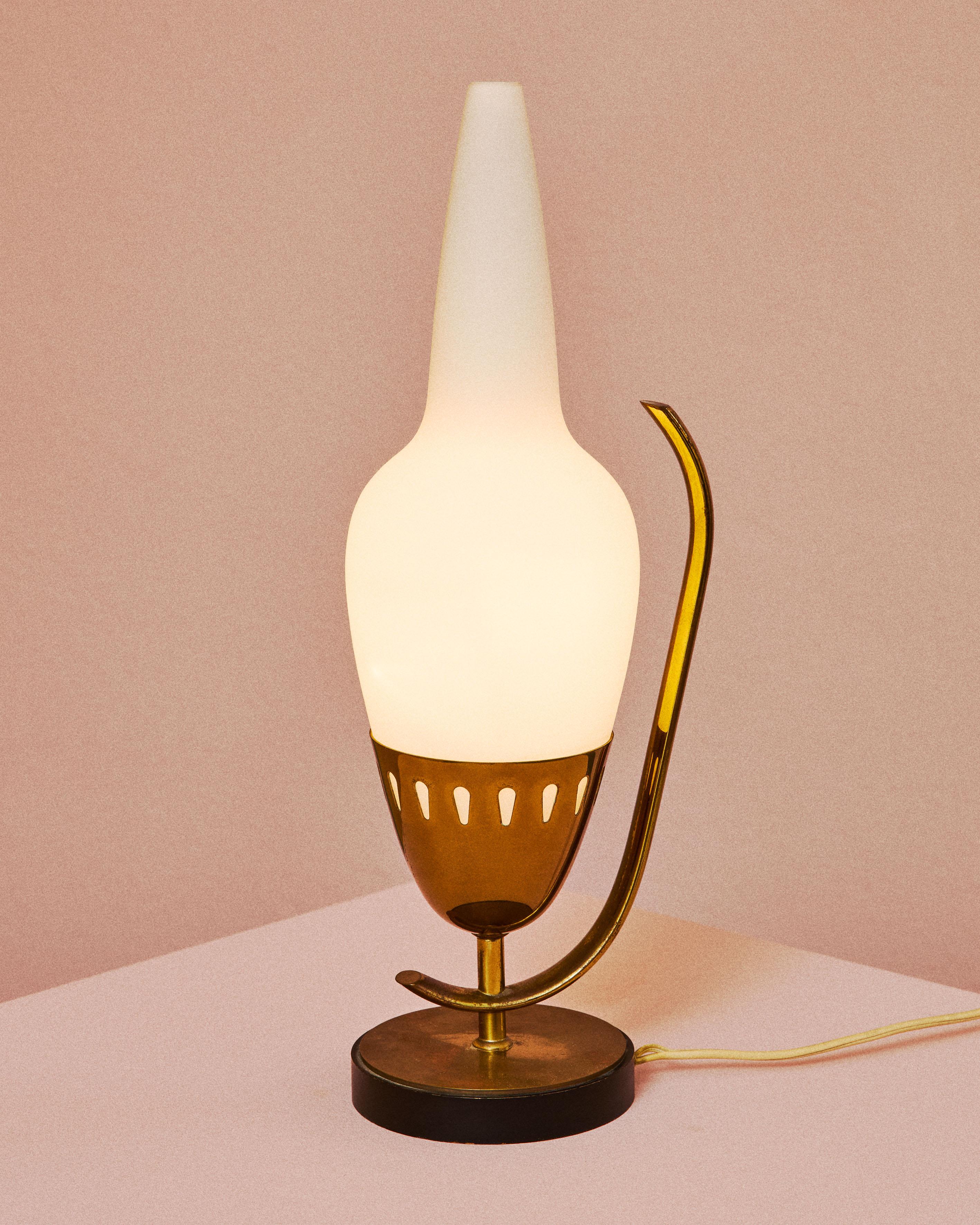 Italian Lampe de table, design par Angelo Lelii pour Arredoluce, Italie en vente