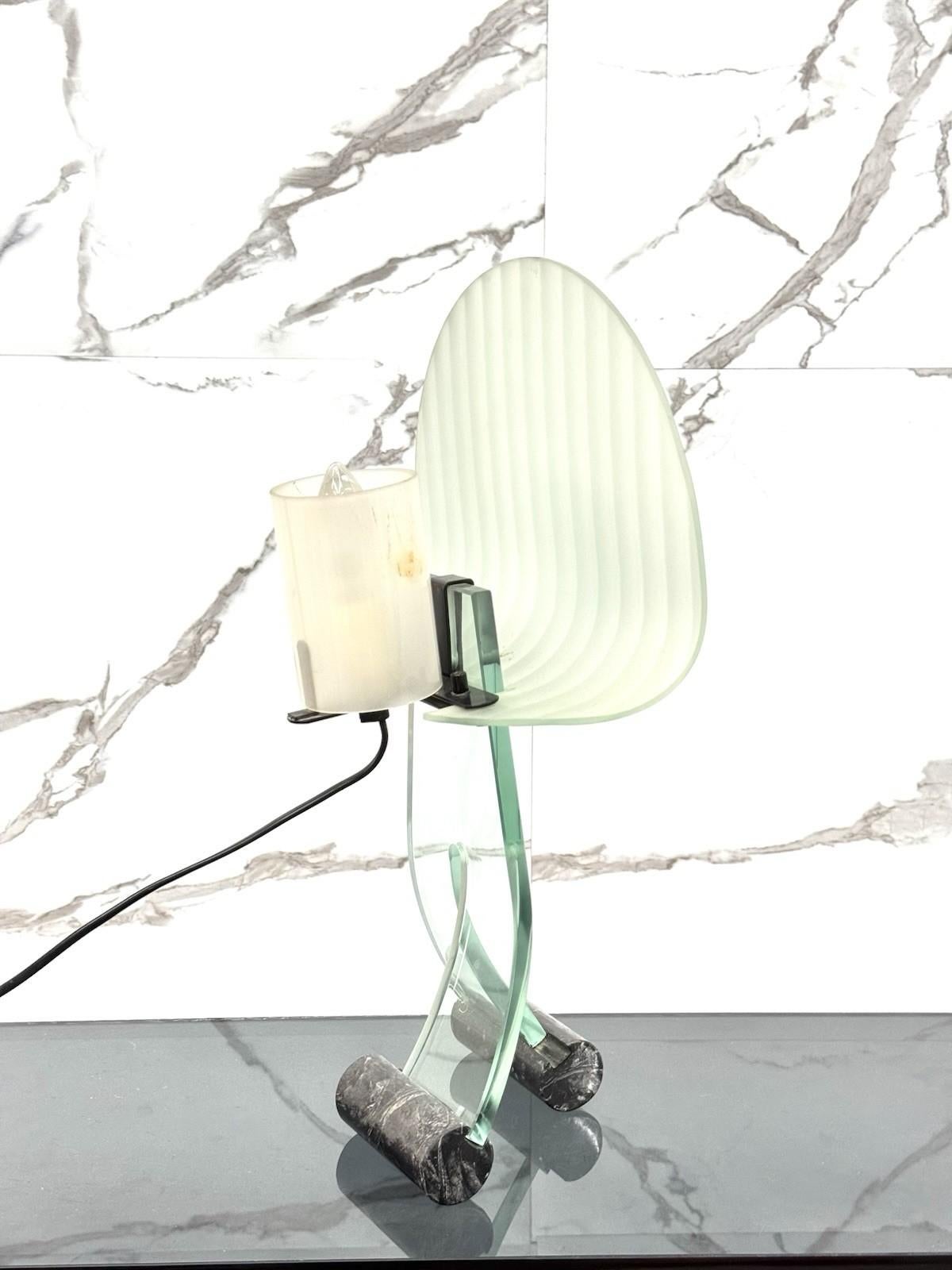 Lampada Da Tavolo Design Table Lamp Marble & Glass 1980’s In condizioni ottime in vendita a Taranto, IT