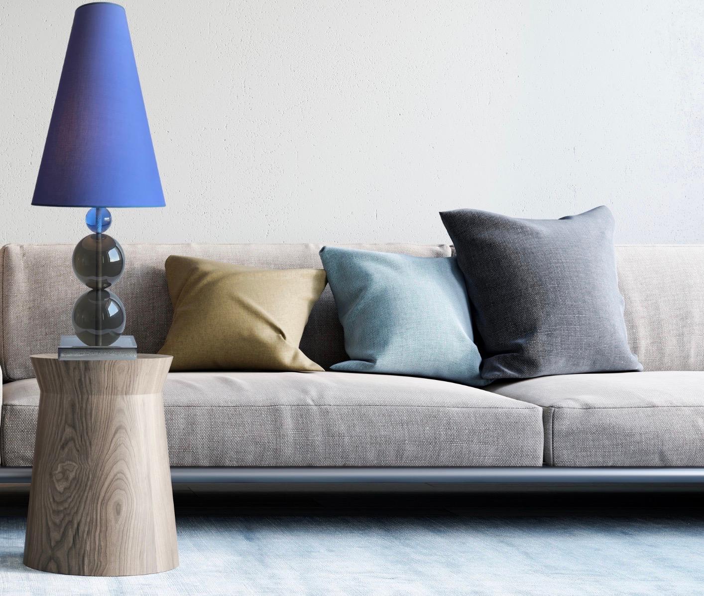 Italian Lampe de table élégante, polyvalente, 100% design italien, joyau de la maison en vente
