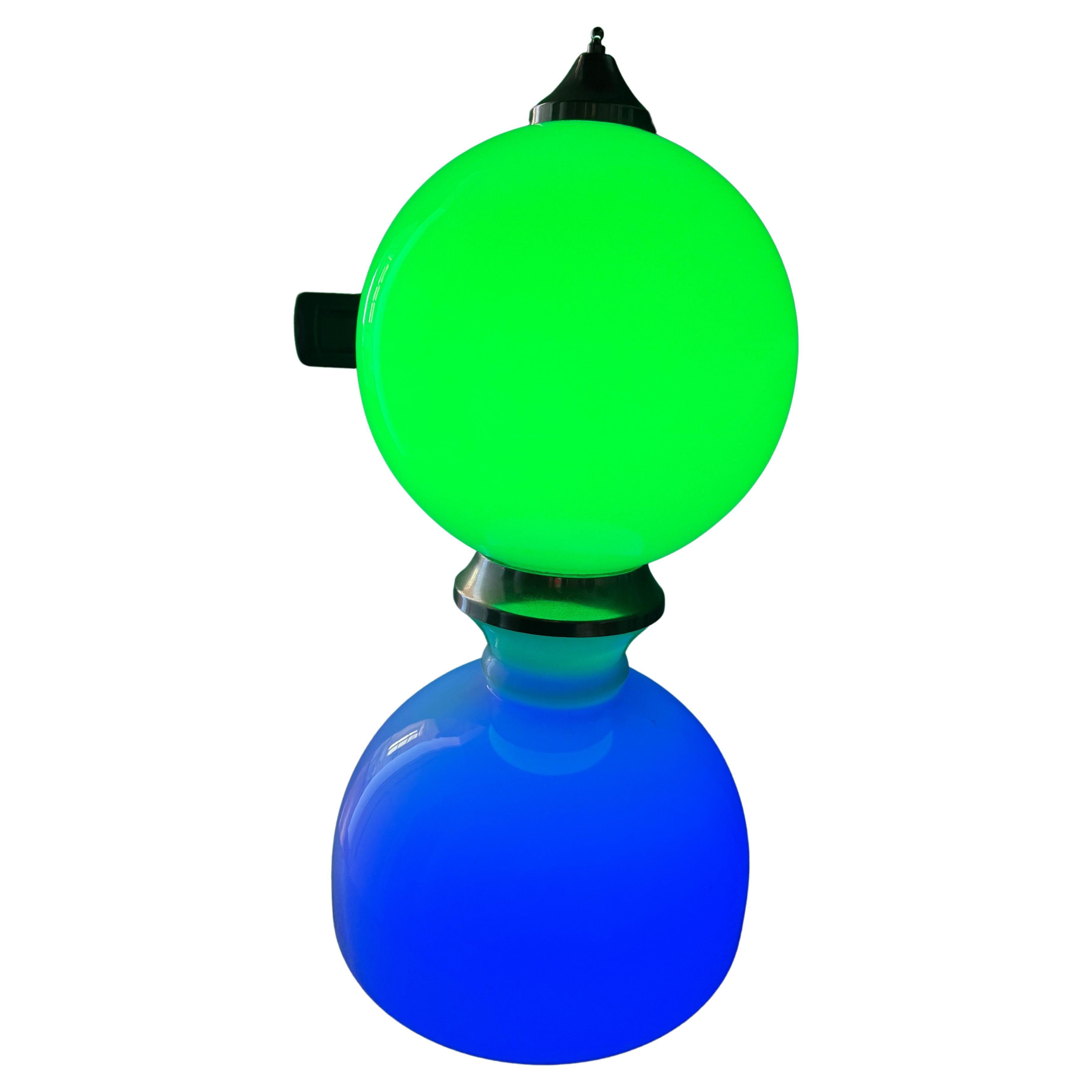 Lampada in vetro artistico e acciaio  di Goffredo Reggiani produzione Nason Murano Venezia 1960 , Doppia luce , due lampadine bellissima lampada originale ed autentica del 1960 , filo elettrico e accensione originali , perfettamente funzionante. 
Si