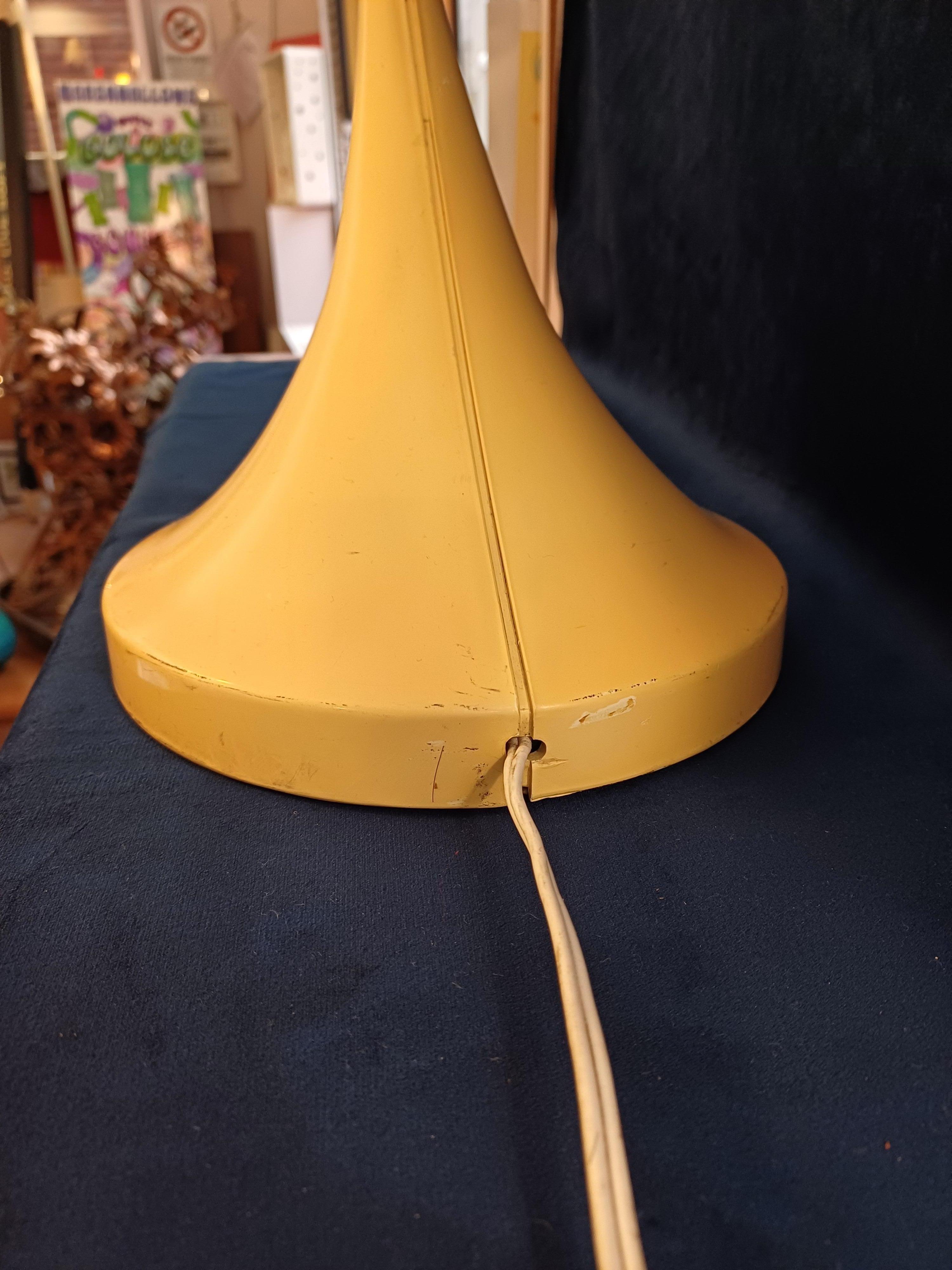 Table lamp by Silfio Roberto Lera for Nucleo Division for Sormani For Sale 4