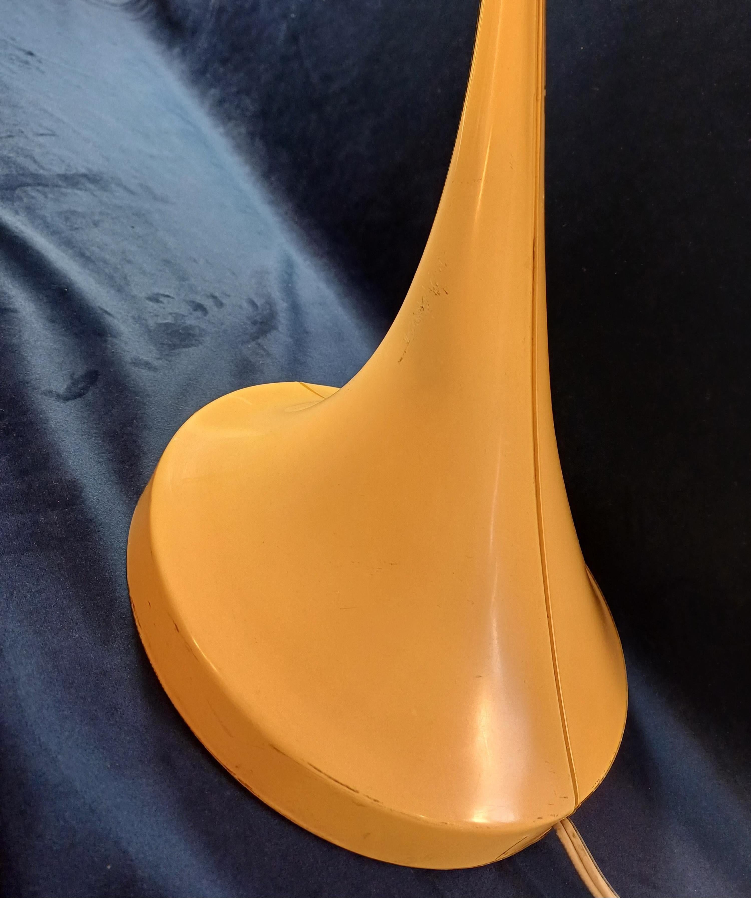 Mid-Century Modern Table lamp by Silfio Roberto Lera for Nucleo Division for Sormani For Sale