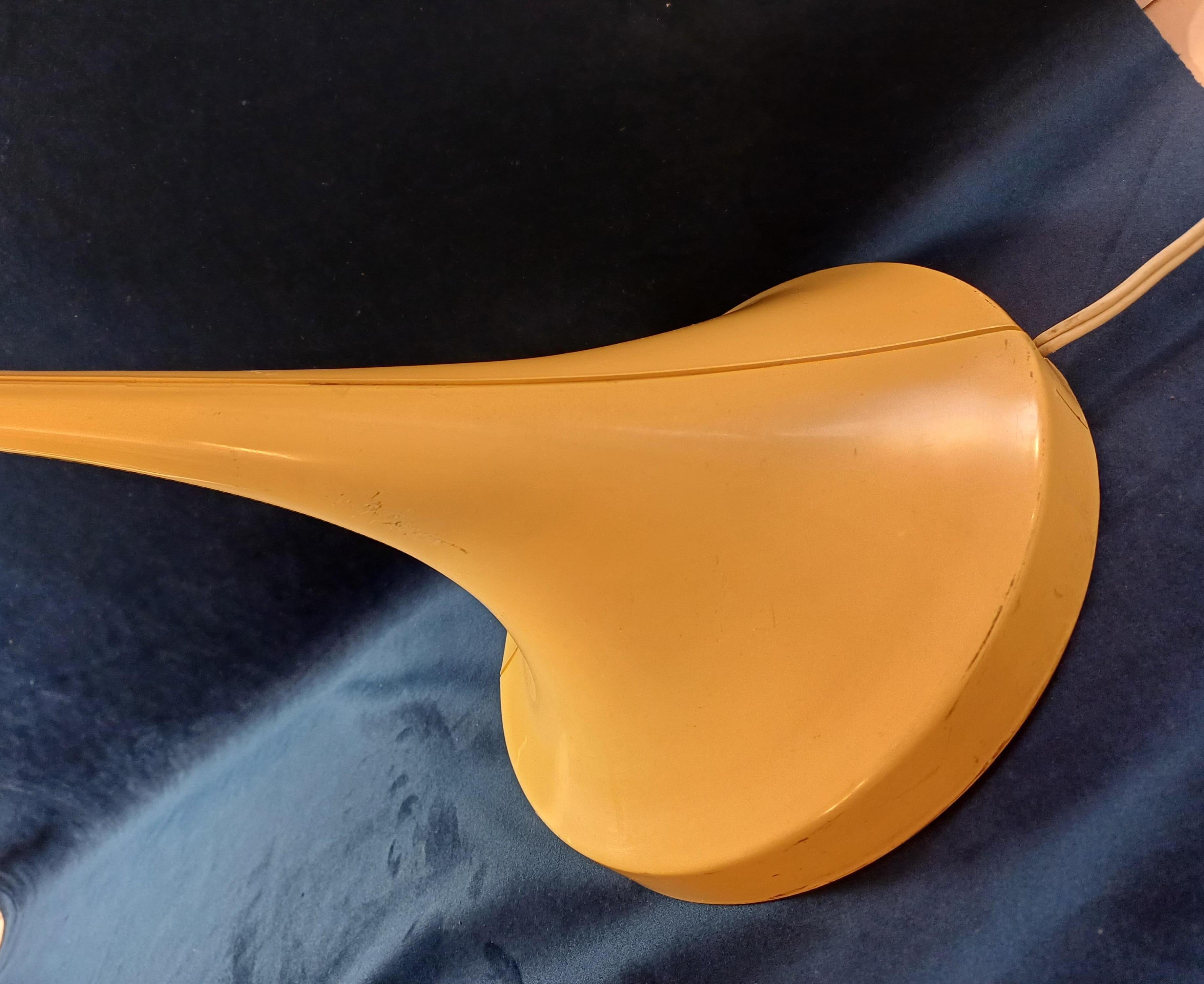 Table lamp by Silfio Roberto Lera for Nucleo Division for Sormani In Good Condition For Sale In Torino, Piemonte