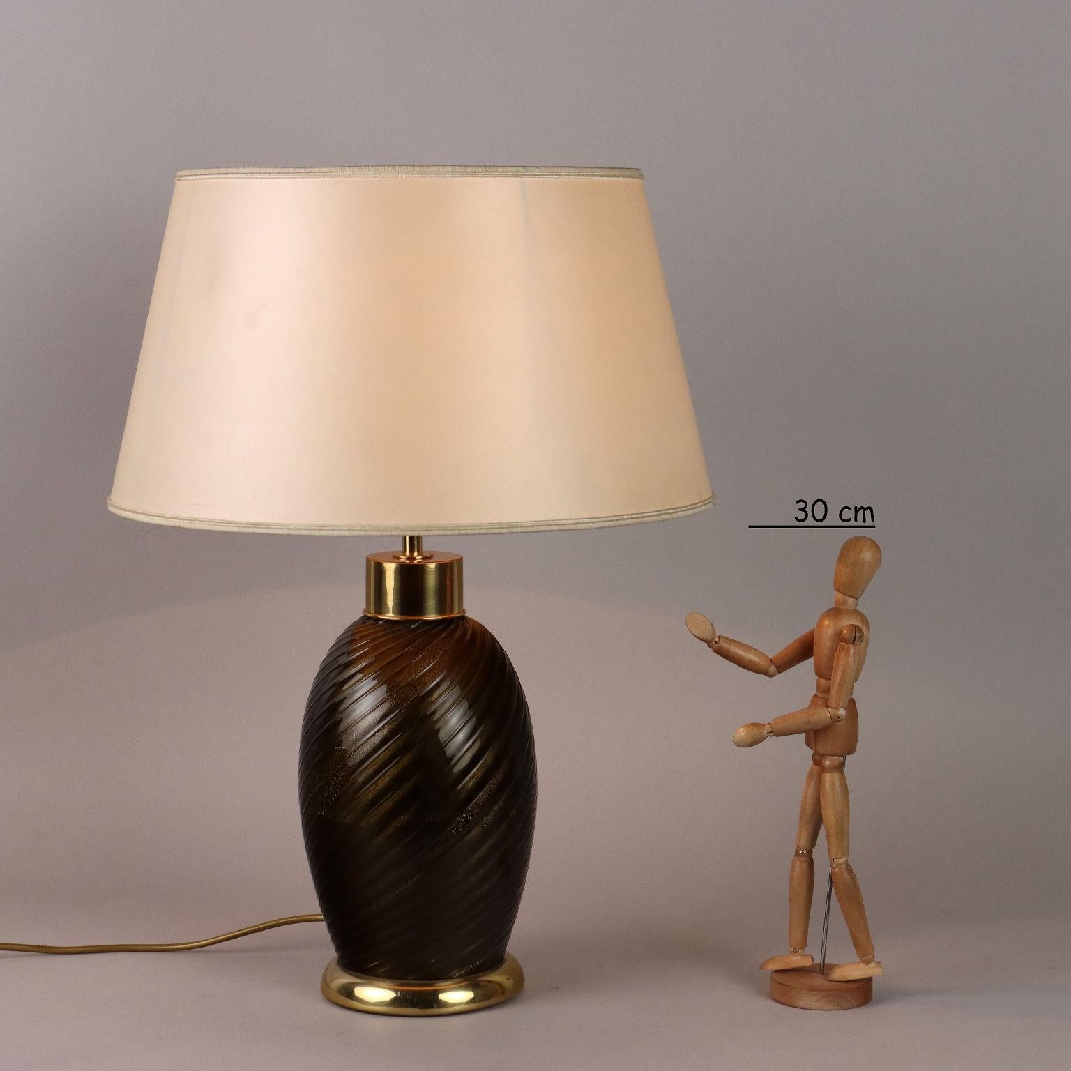 Mid-Century Modern Lampe de table par Tommaso Barbi Italie 1970 en vente