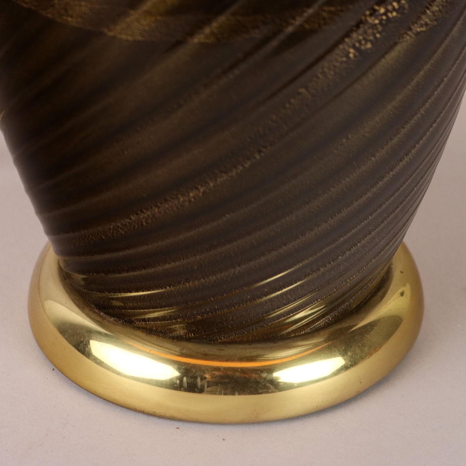 Late 20th Century Lampe de table par Tommaso Barbi Italie 1970 en vente