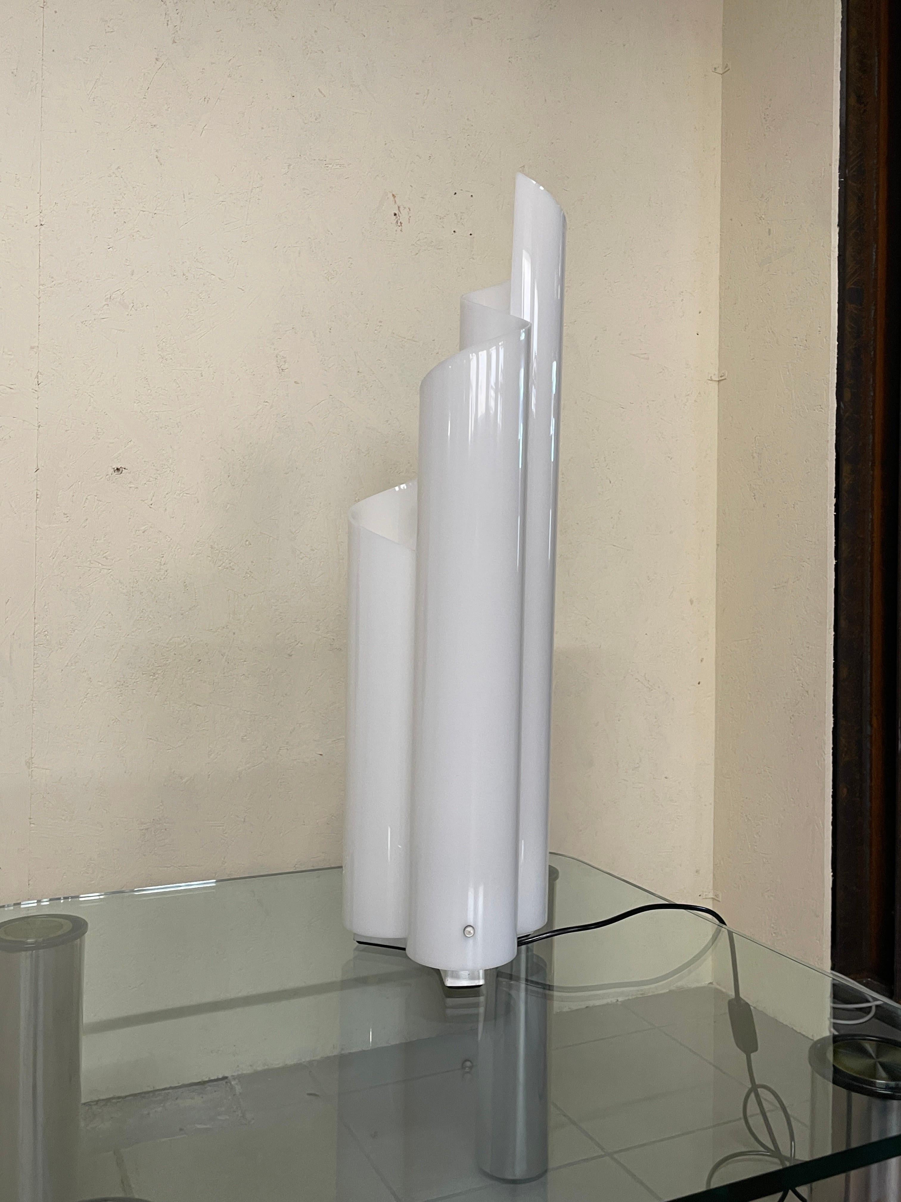 Lampada da tavolo di Vico Magistretti per Artemide, 1969 en venta 6