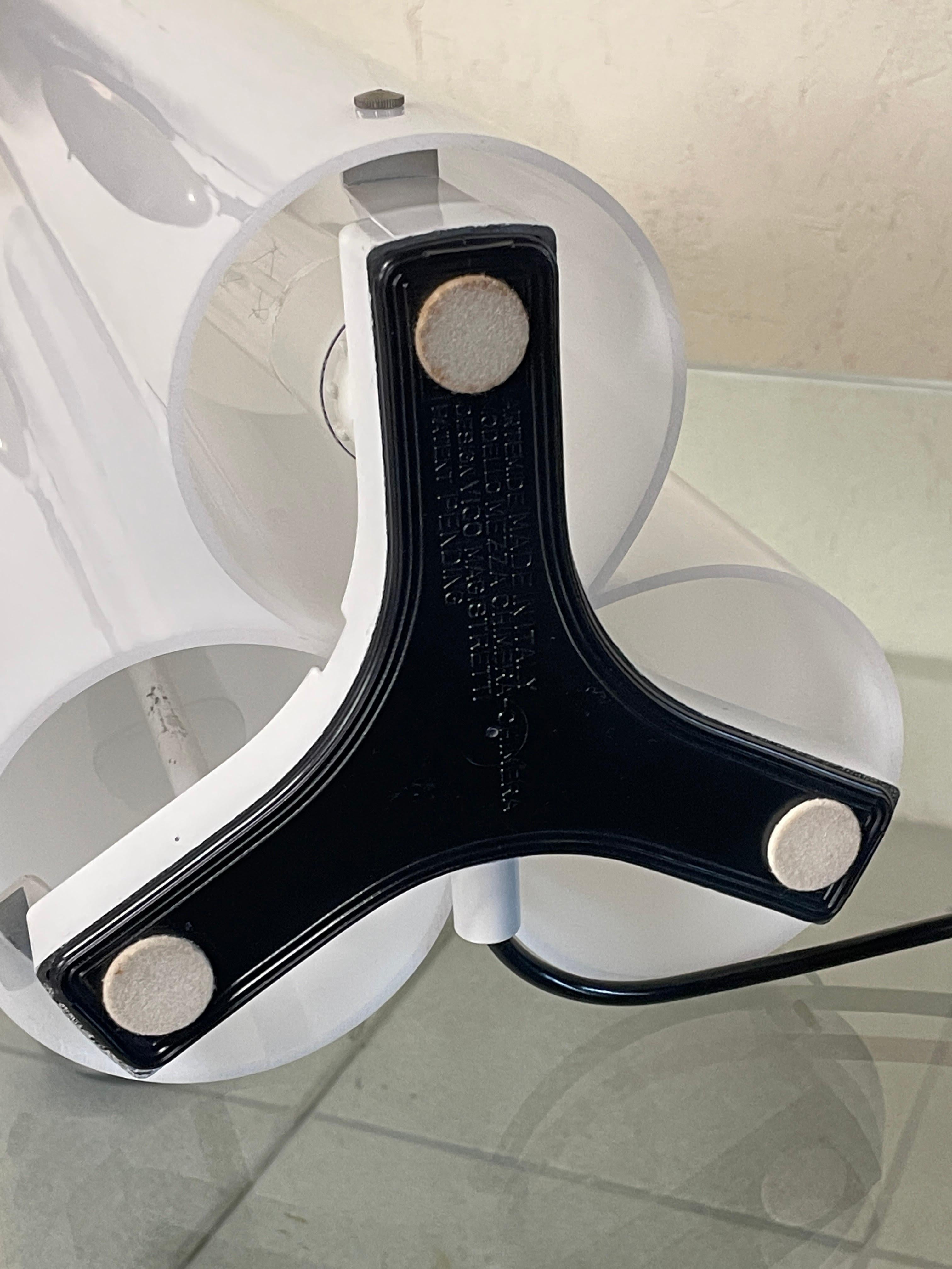 Lampada da tavolo di Vico Magistretti per Artemide, 1969 en venta 10