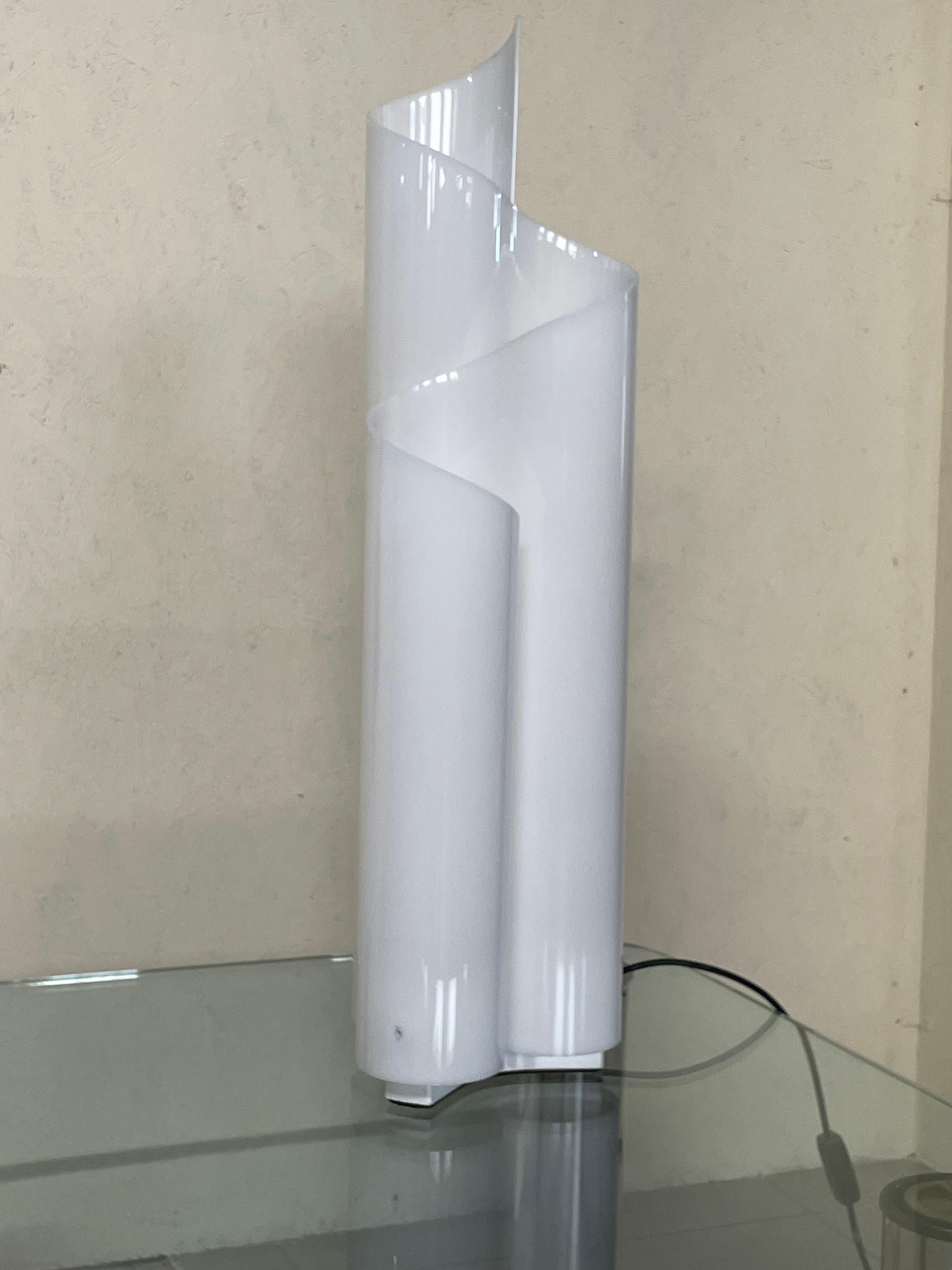 Lampada da tavolo di Vico Magistretti per Artemide, 1969 Mid-20th Century en venta
