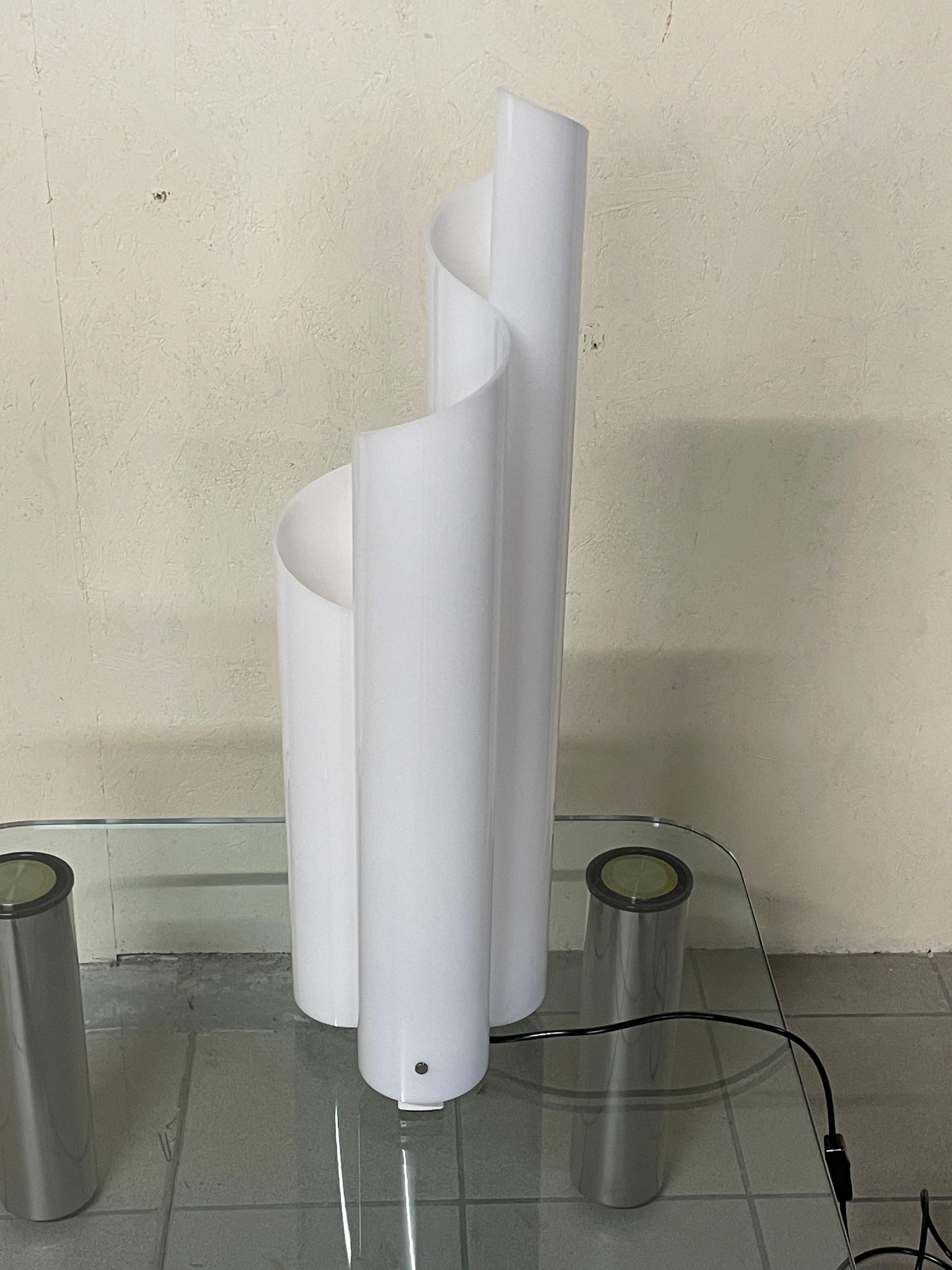 Lampada da tavolo di Vico Magistretti per Artemide, 1969 Metal en venta