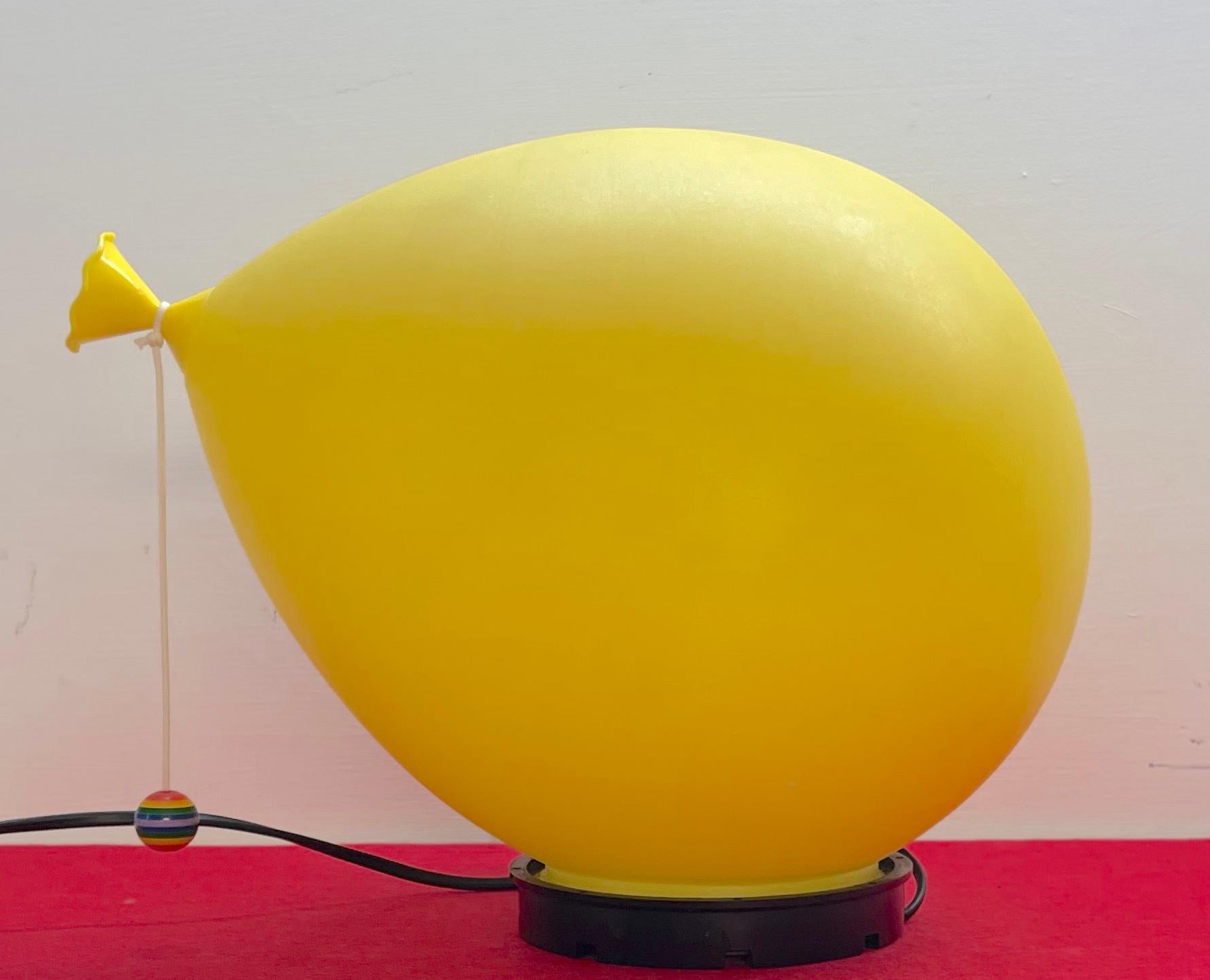 Italian Lampada Da Tavolo Di Yves Christin Balloon Di Yves Christinfor Bilun, 1970