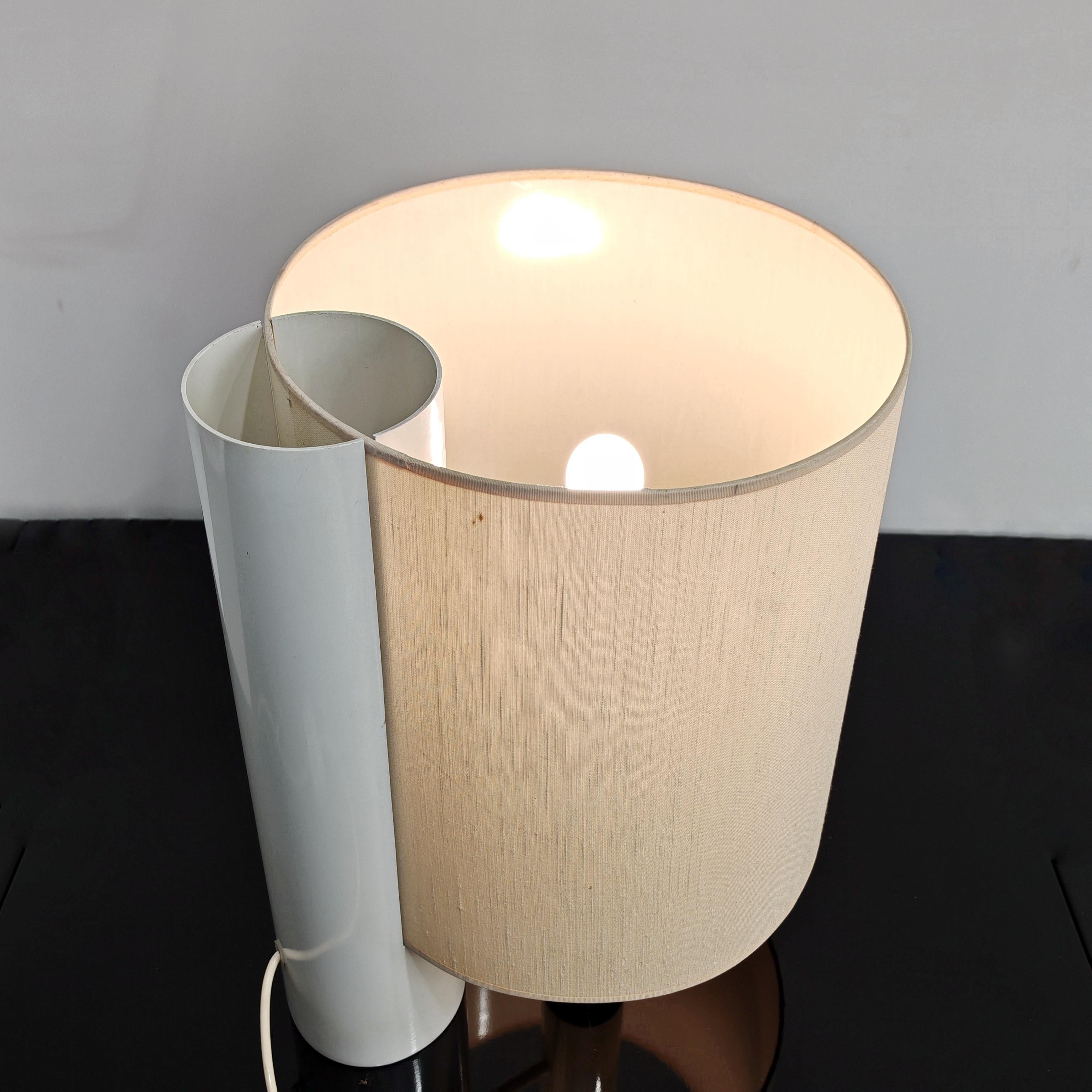 Fluette table lamp G. Gramigna for Quattrifolio 1970 In Good Condition For Sale In Milano, MI