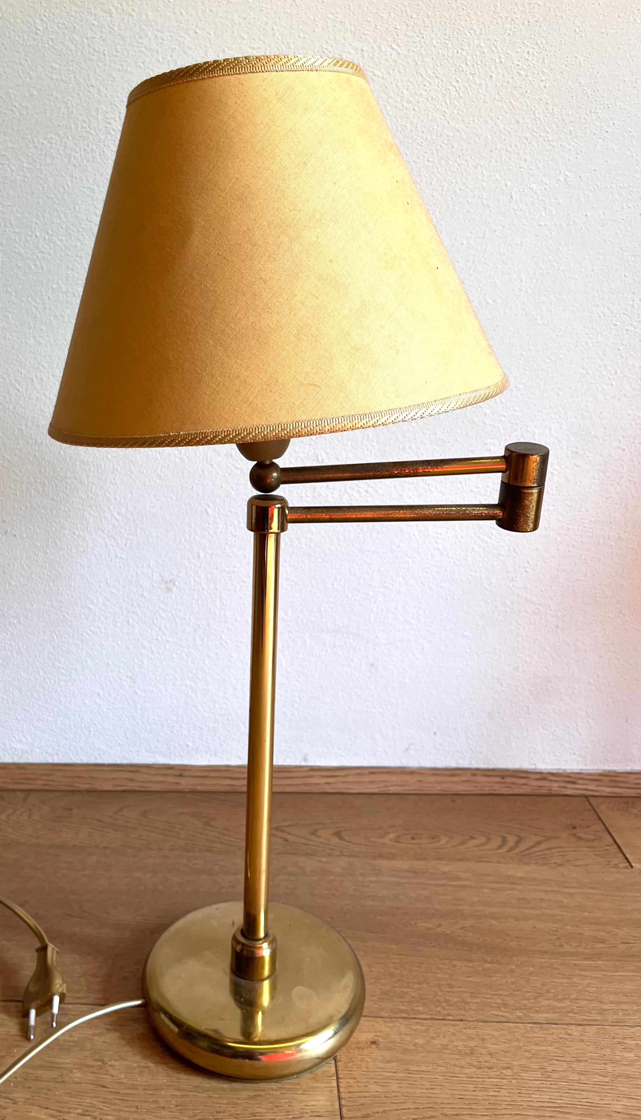 Italian Table lamp  For Sale