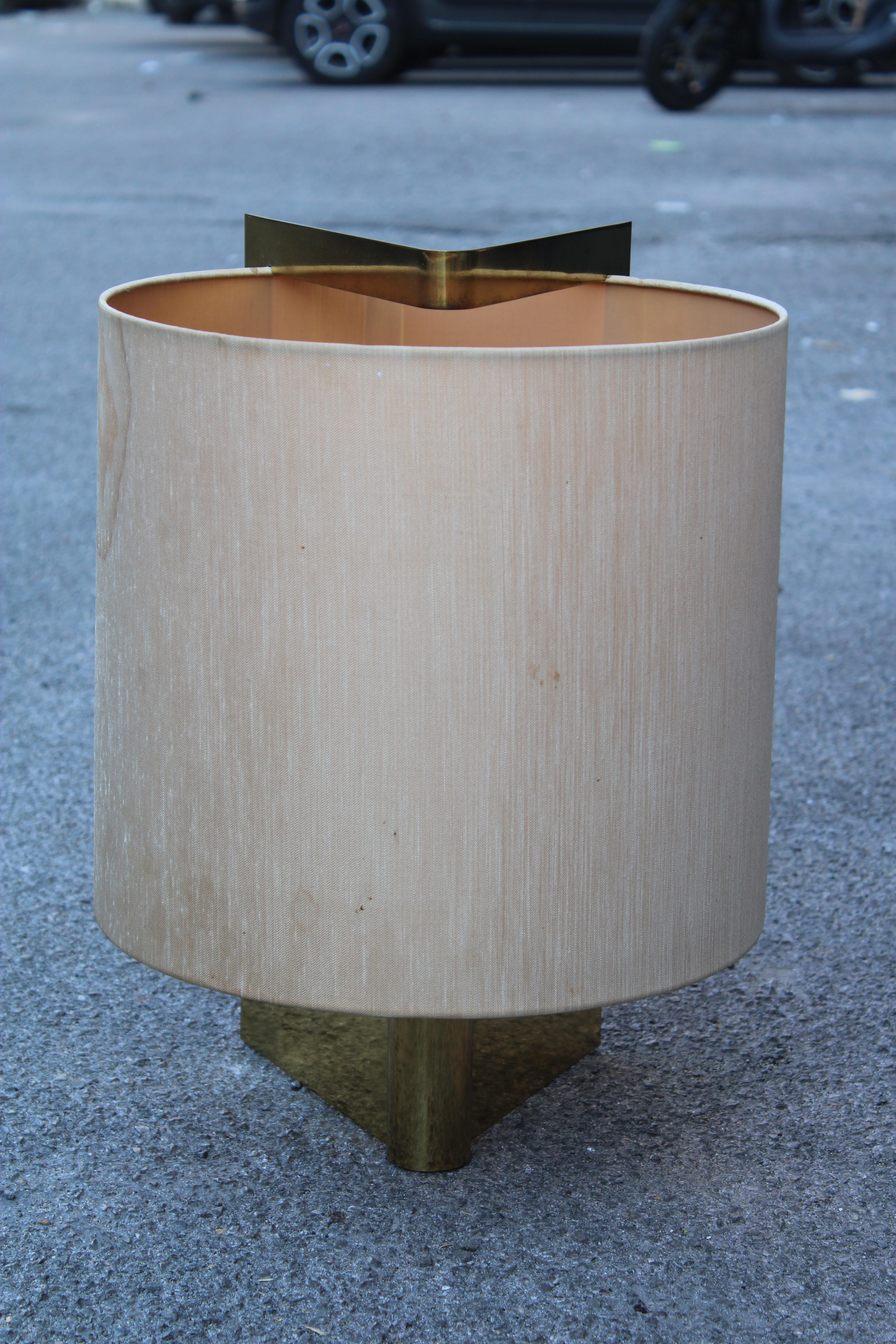 Giuliana Gramigna Table Lamp Modern and Minimalist Design 1970 Italy For Sale 4