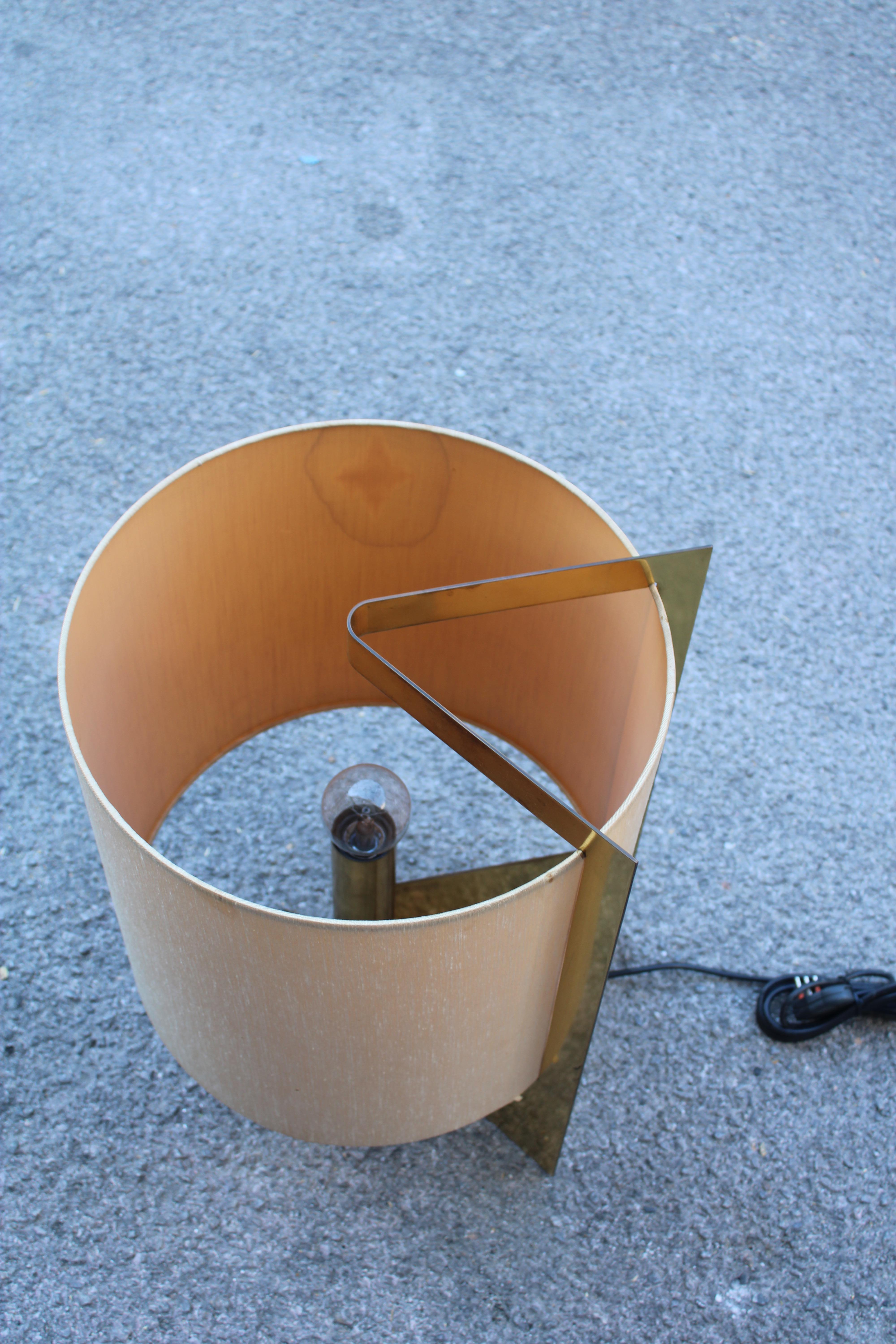 Giuliana Gramigna Table Lamp Modern and Minimalist Design 1970 Italy For Sale 6