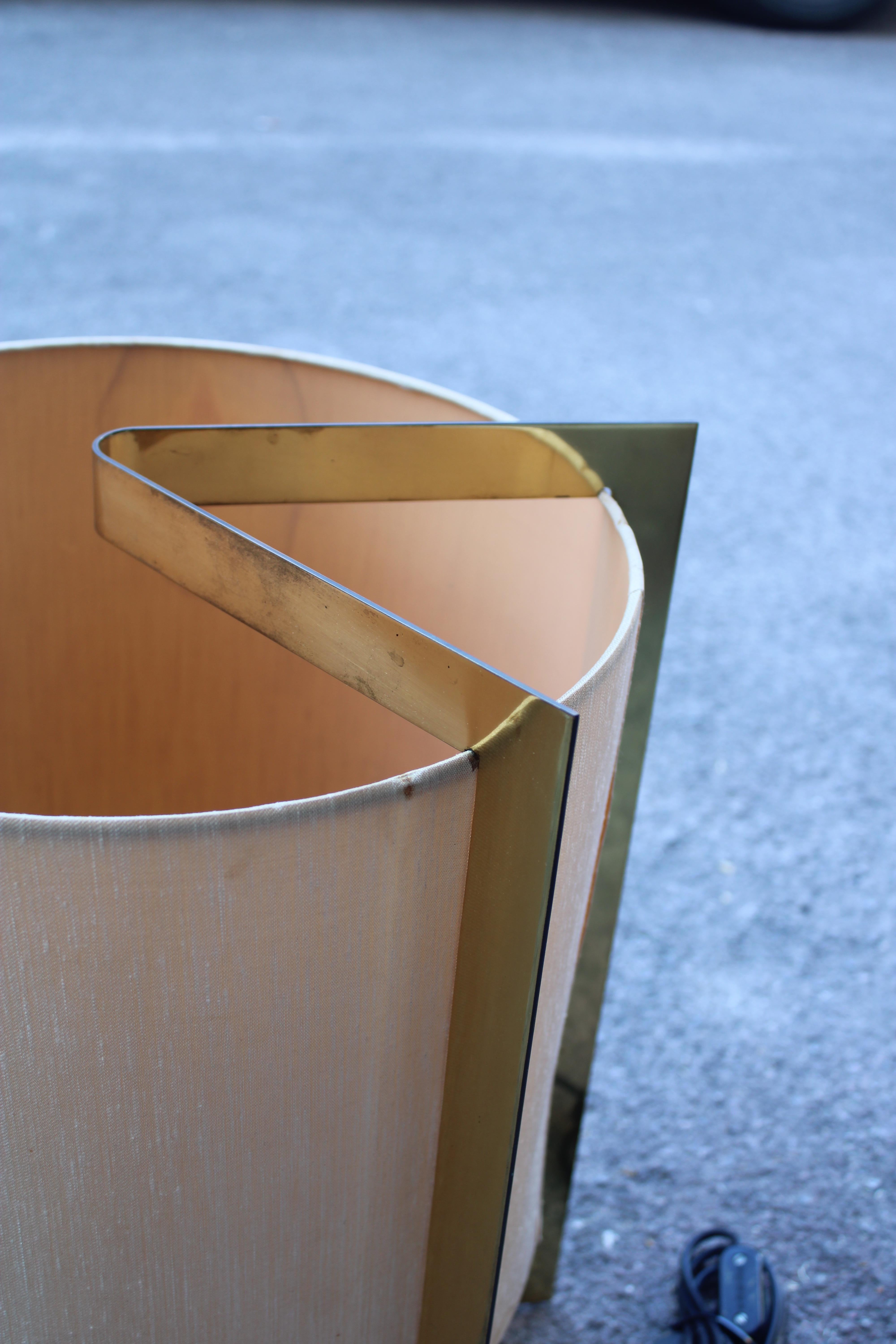Giuliana Gramigna Table Lamp Modern and Minimalist Design 1970 Italy For Sale 1