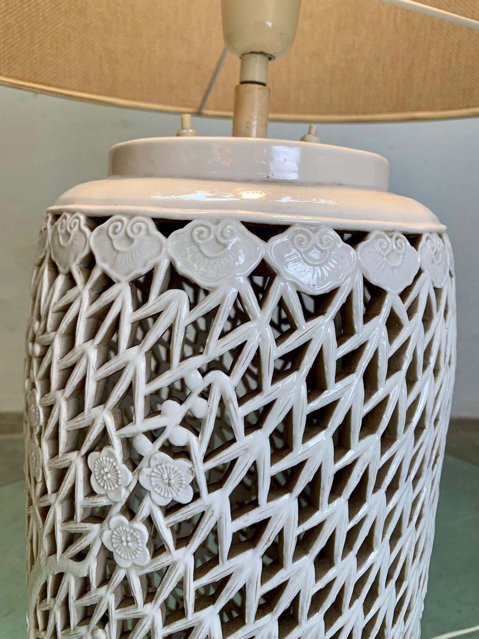 Glazed ceramic table lamp and fabric shade, 1960s, italy in vendita 3