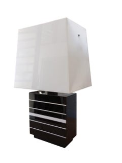 1970s lucite table lamp. Italy.