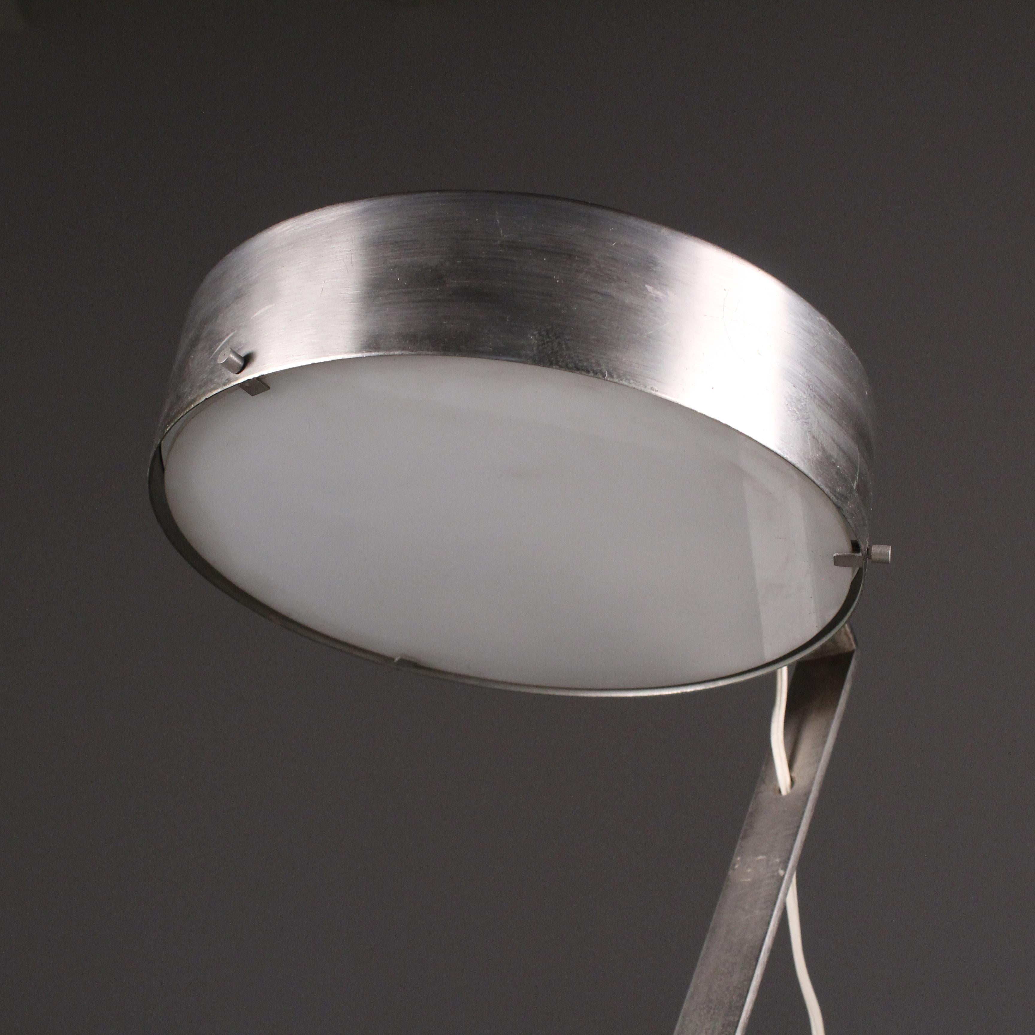Space Age style metal table lamp, 1960s For Sale 1