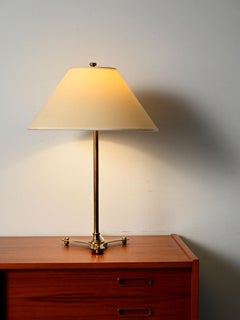 Lampada da tavolo in ottone di Josef Frank, paralume originale